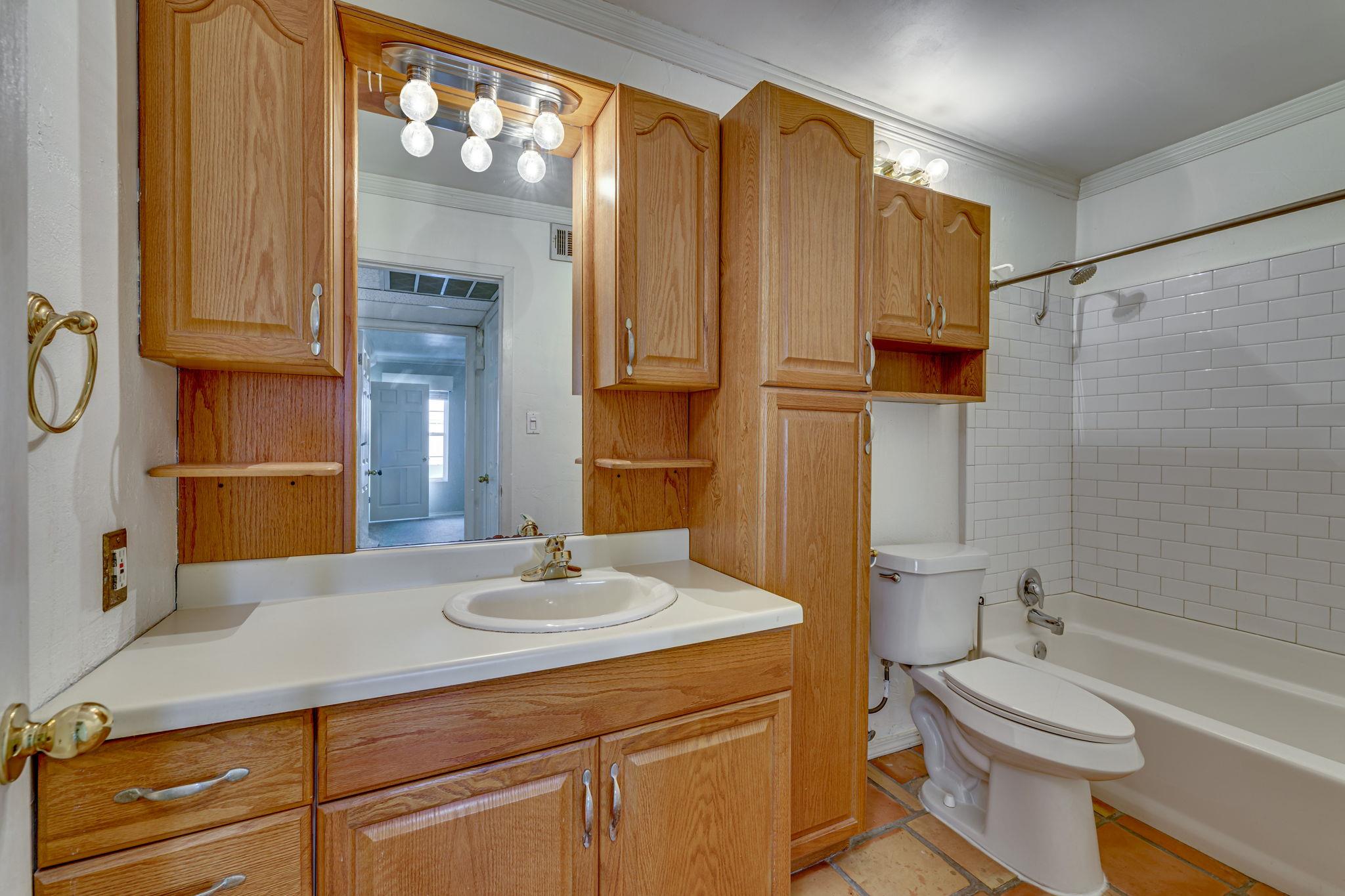 910 Duncan Ln #50 Property Photo 19