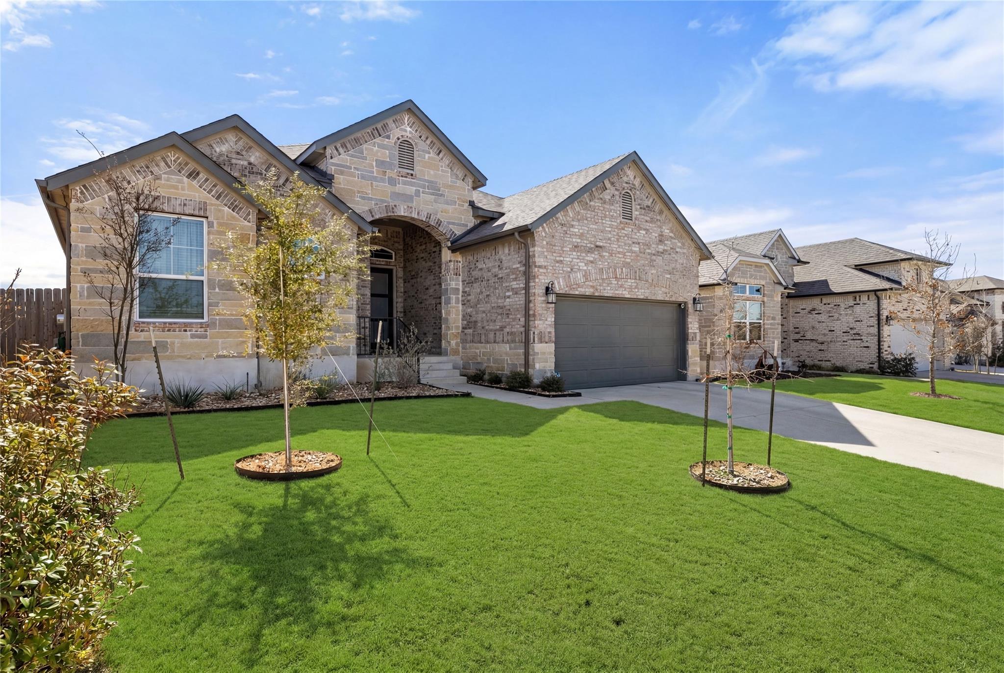 20817 Claire Jean Path Property Photo 2