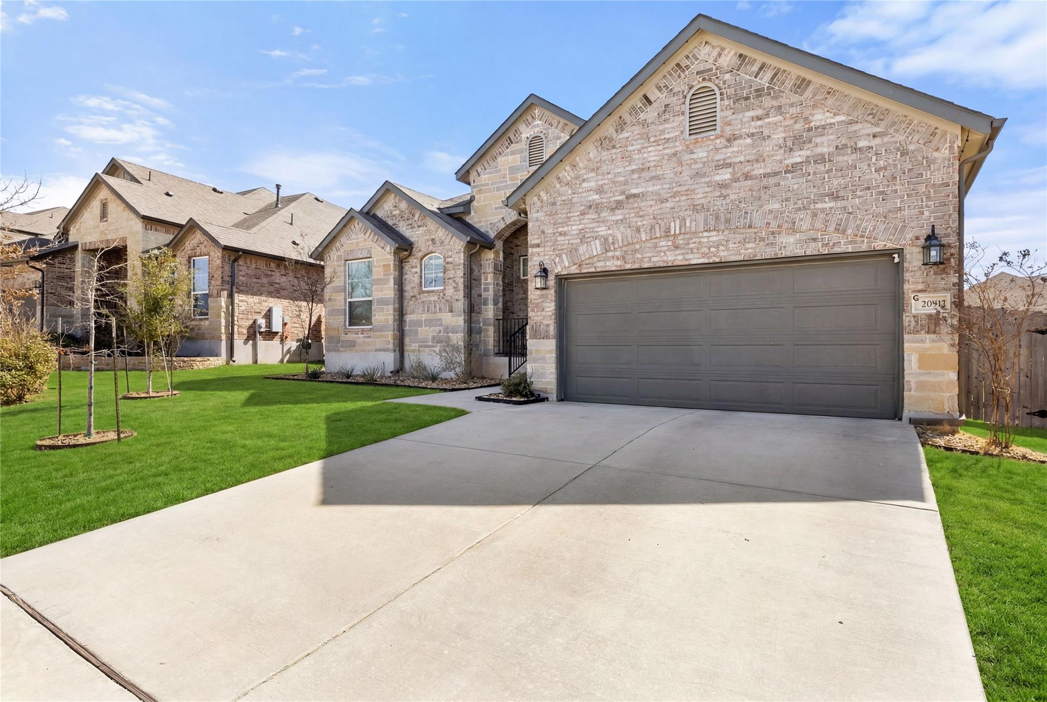 20817 Claire Jean Path Property Photo 3