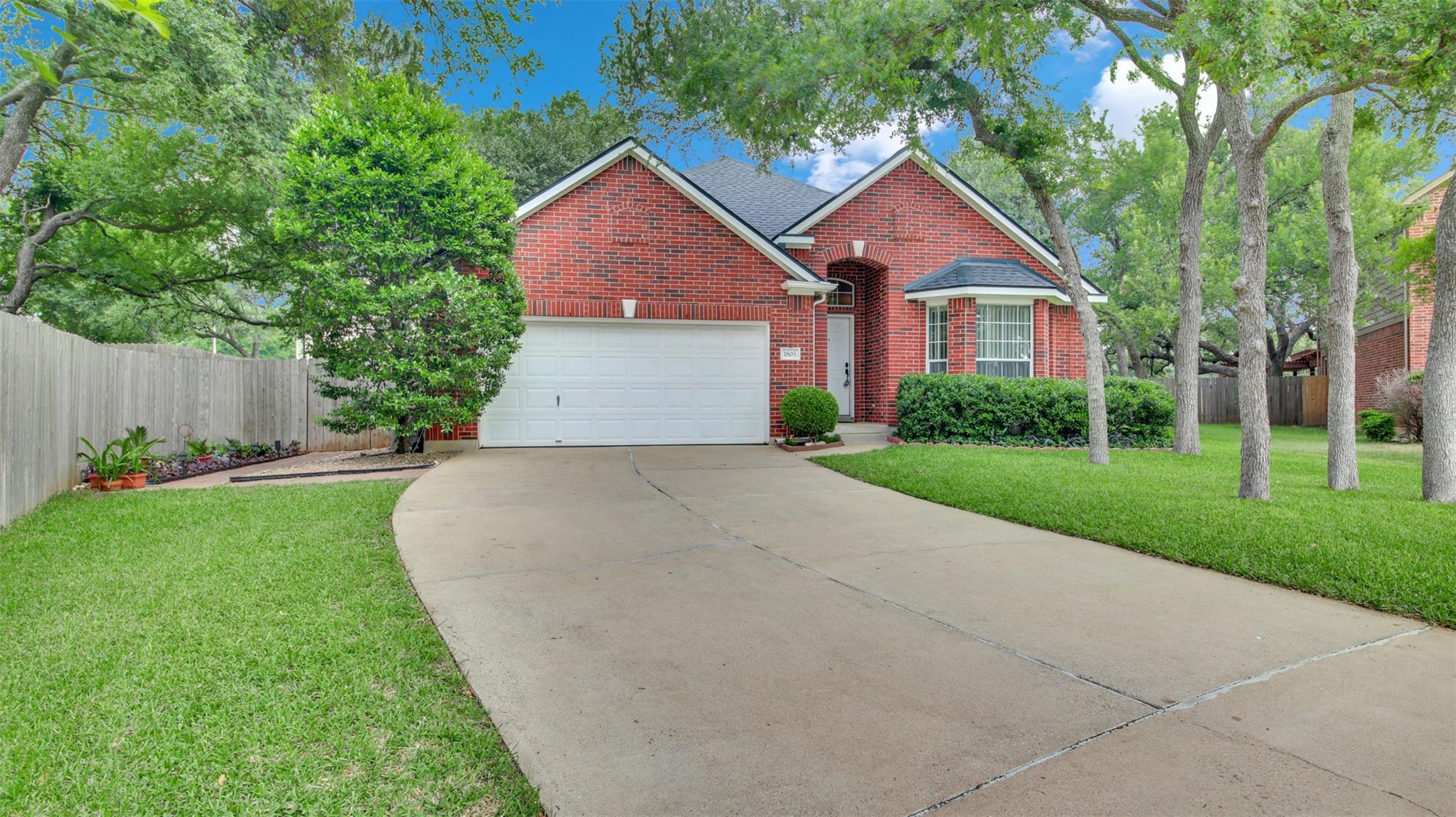 1803 Shooting Star Cv Property Photo 1
