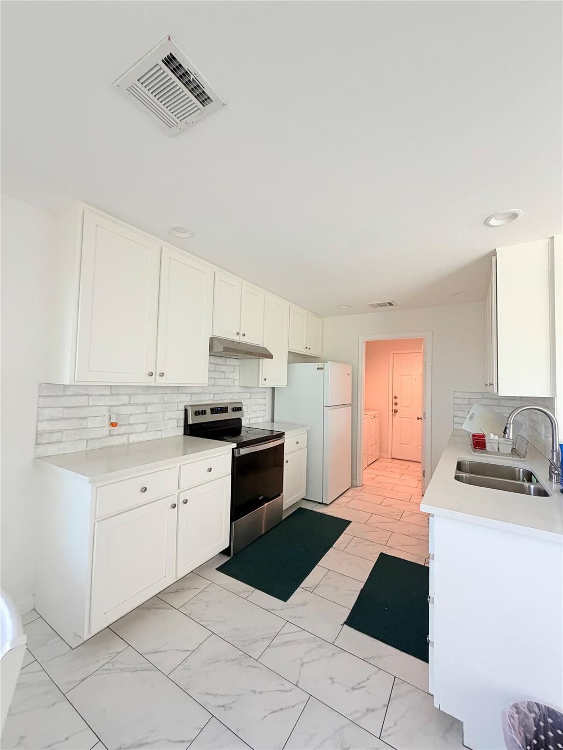13609 Letti Ln Property Photo 13