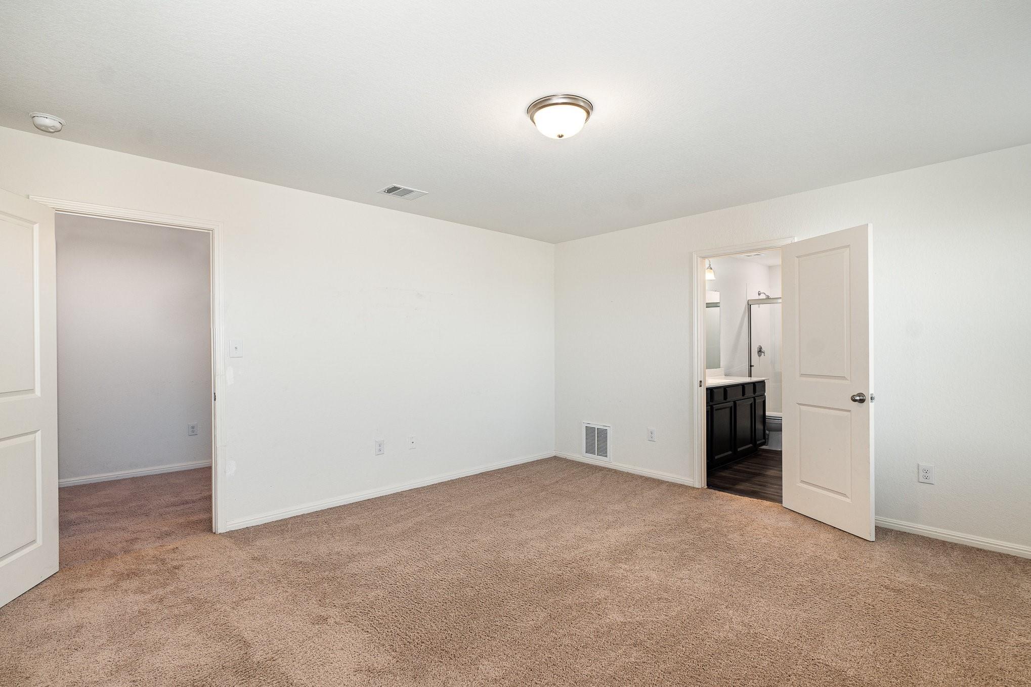 336 Wonderful Life Way Property Photo 11