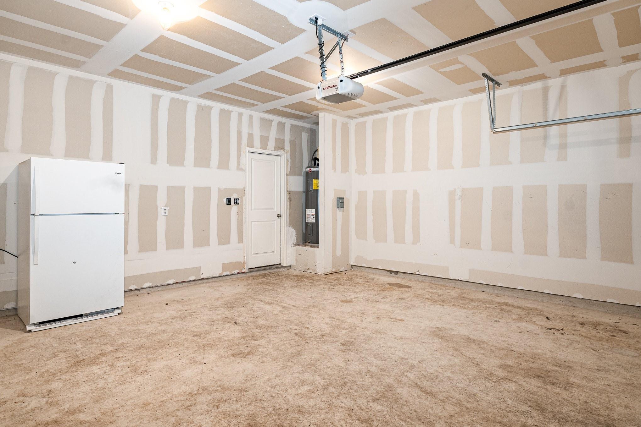 336 Wonderful Life Way Property Photo 16