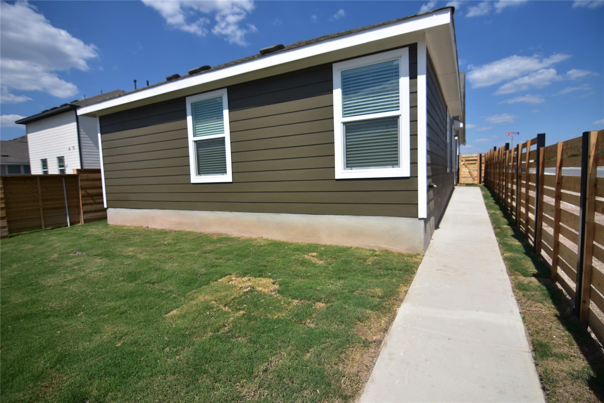 275 Bugbee None Property Photo 4
