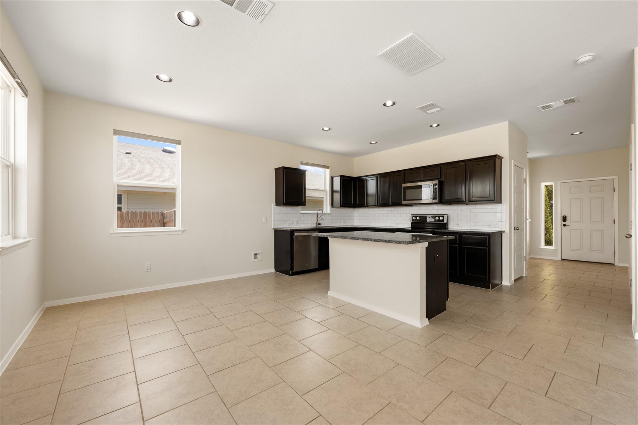 104 Cates Cv Property Photo 15