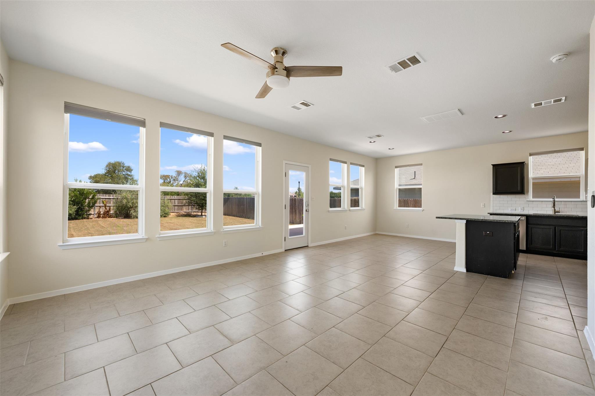 104 Cates Cv Property Photo 17