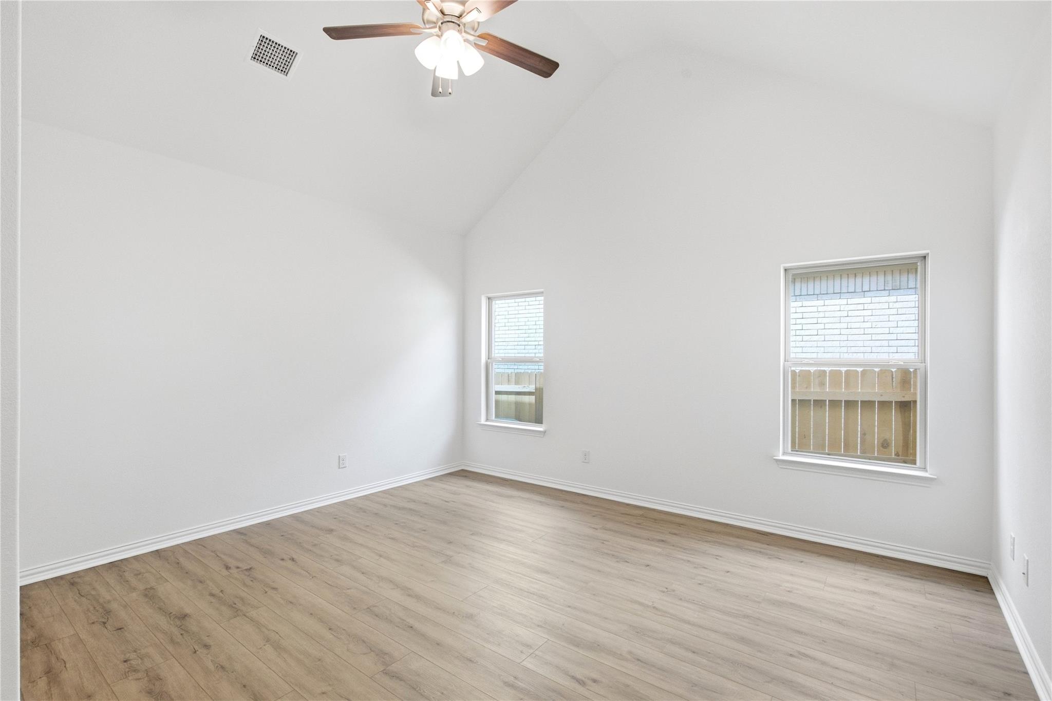 15121 Peach Rise Dr Property Photo 11