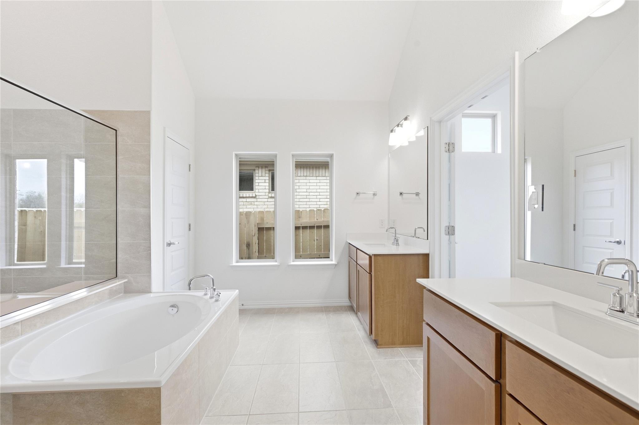 15121 Peach Rise Dr Property Photo 13