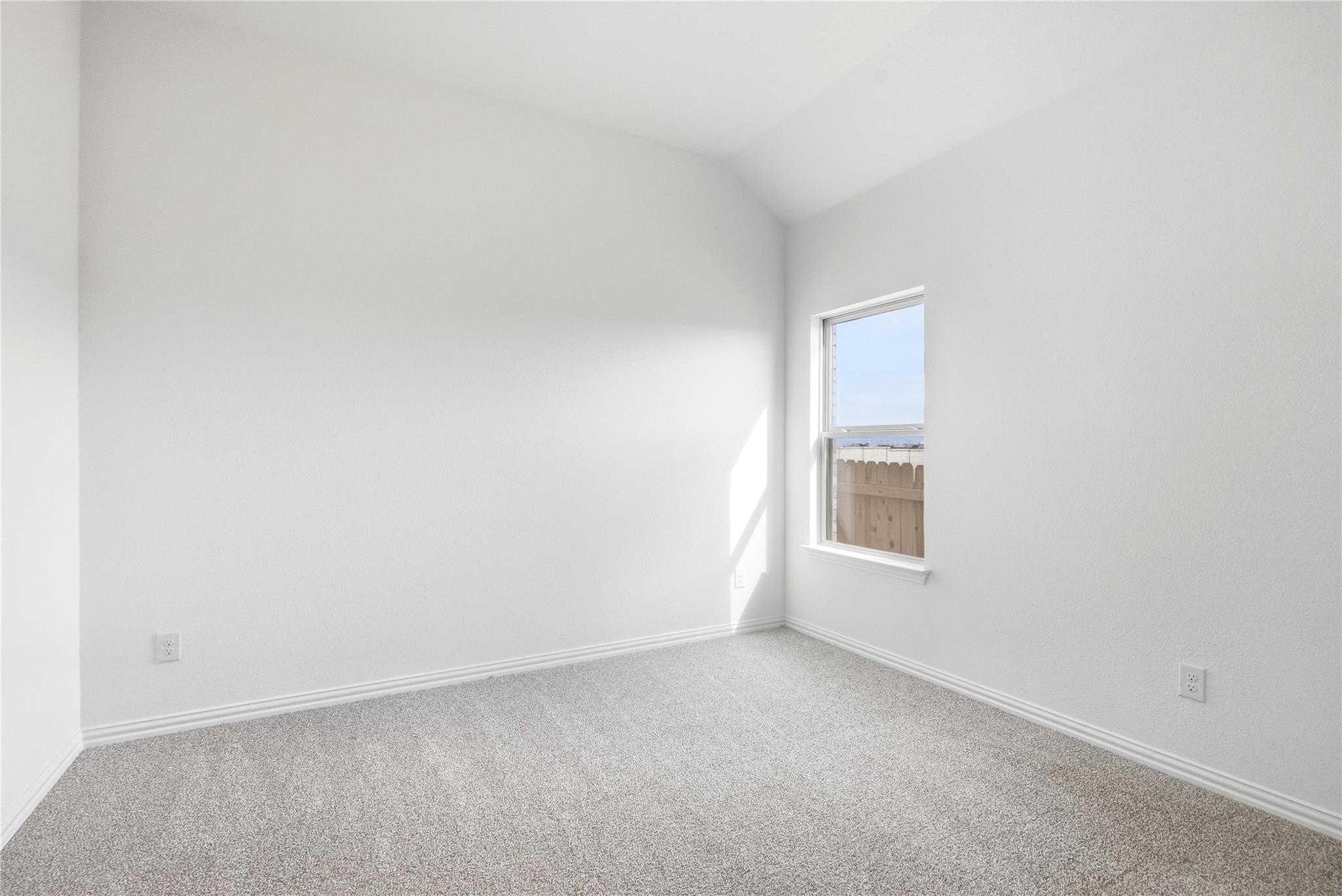 15121 Peach Rise Dr Property Photo 20