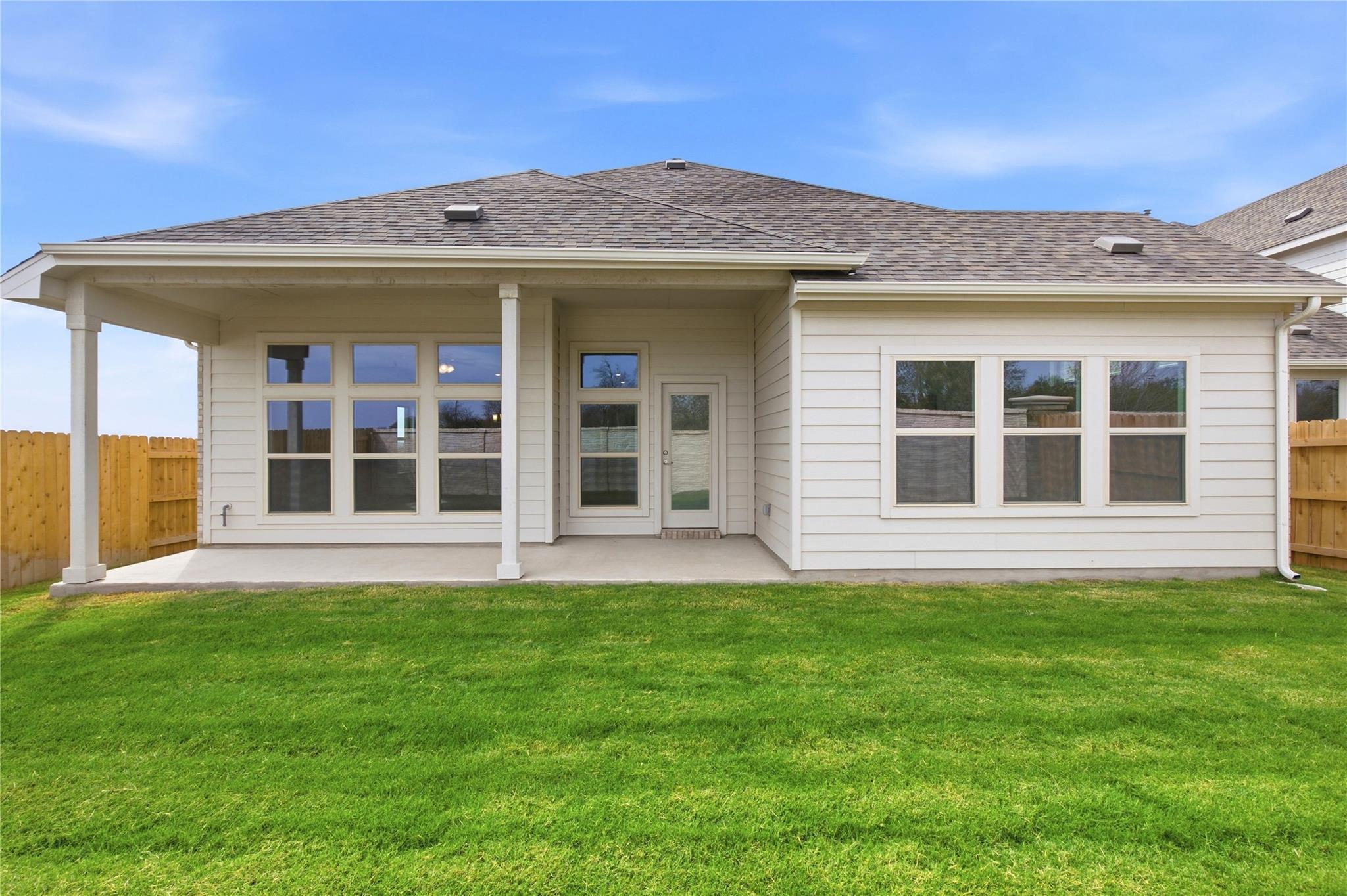 15121 Peach Rise Dr Property Photo 28