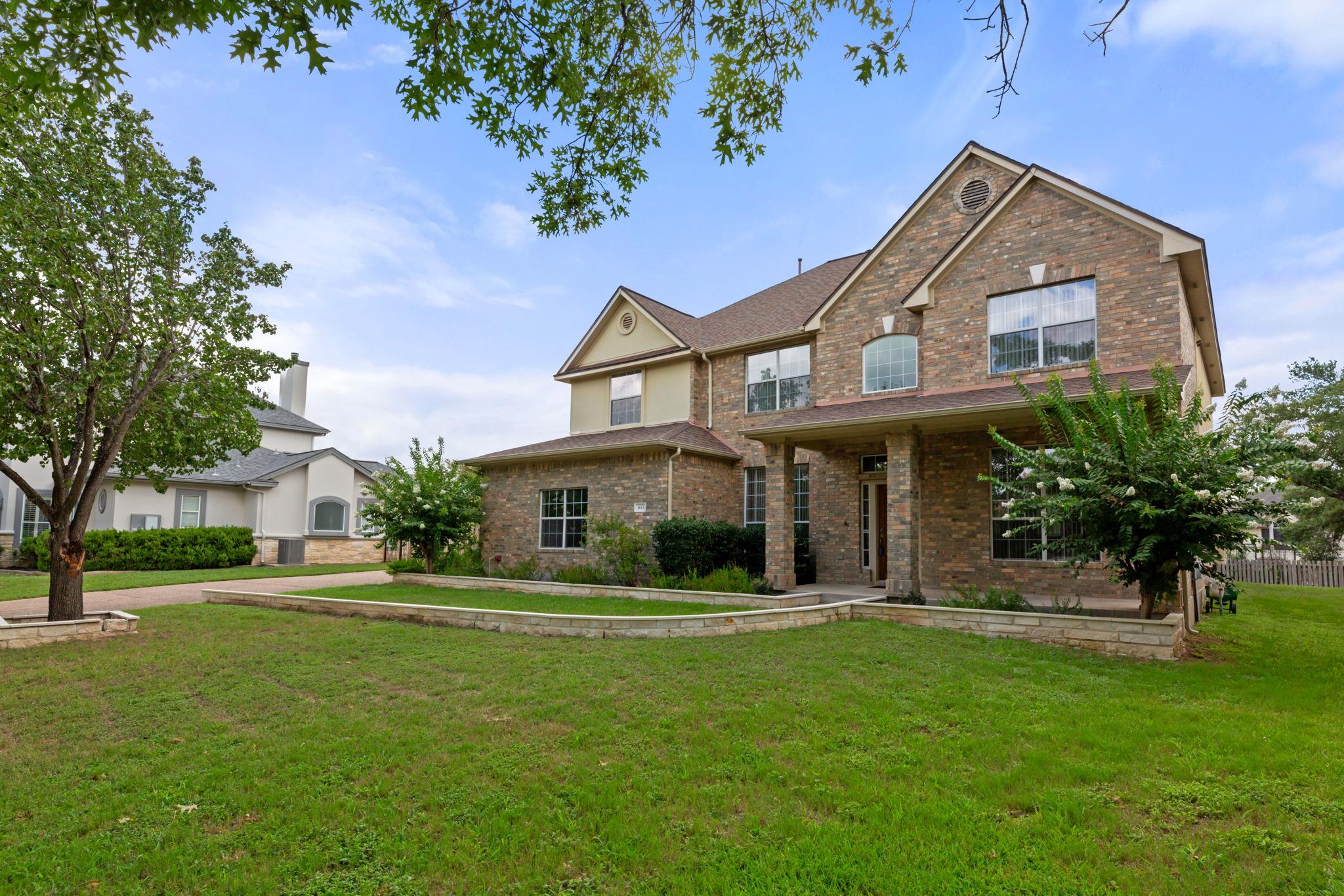 1613 Acacia Bud Dr Property Photo