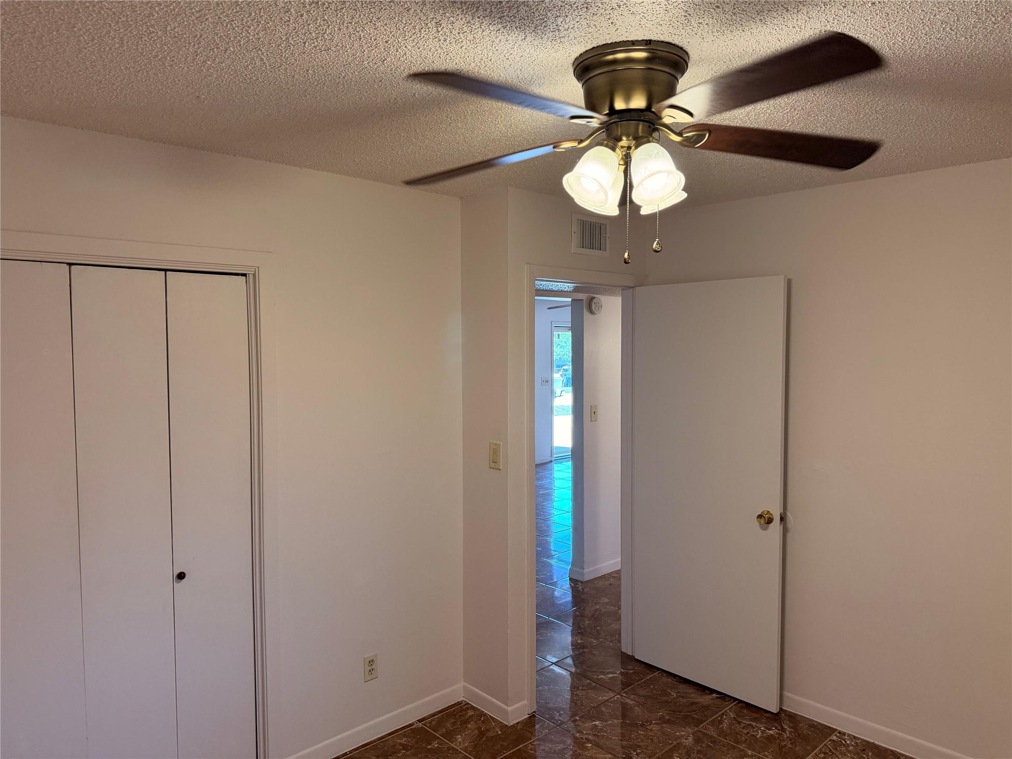 7406 Southgate Ln #a Property Photo 13