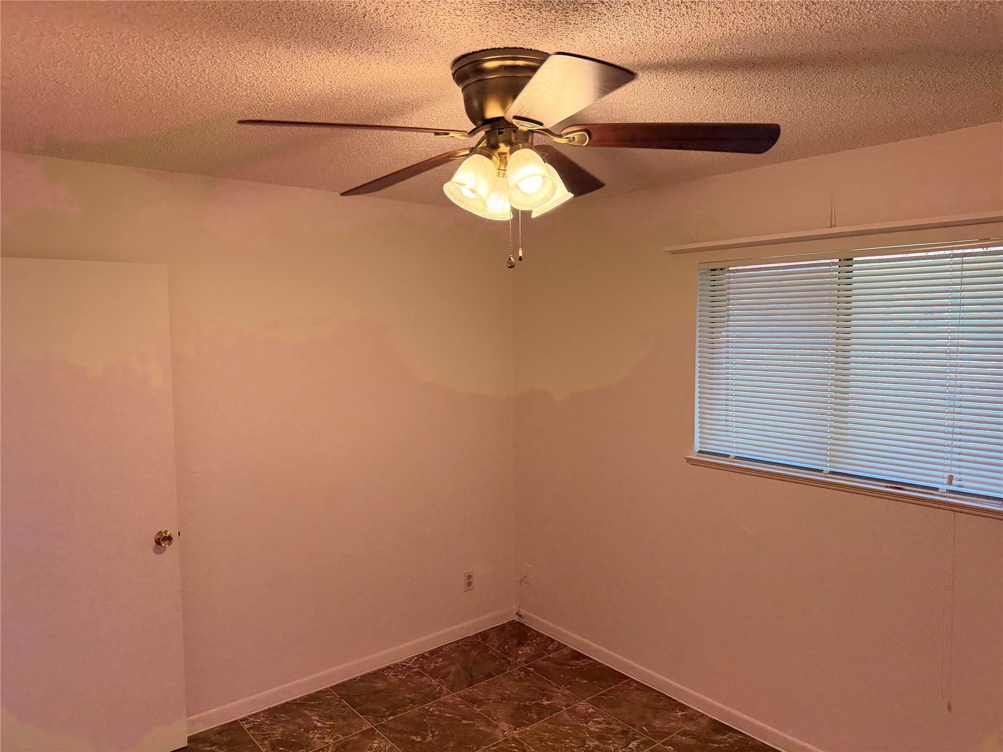 7406 Southgate Ln #a Property Photo 14
