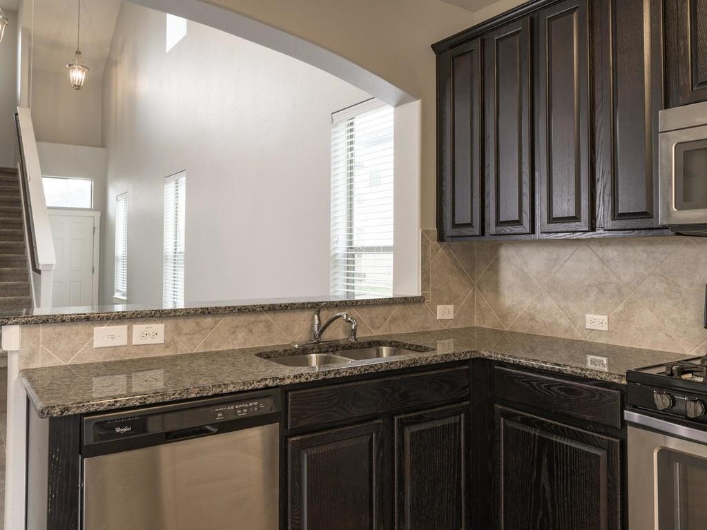 2001 Faro Dr #26 Property Photo 10