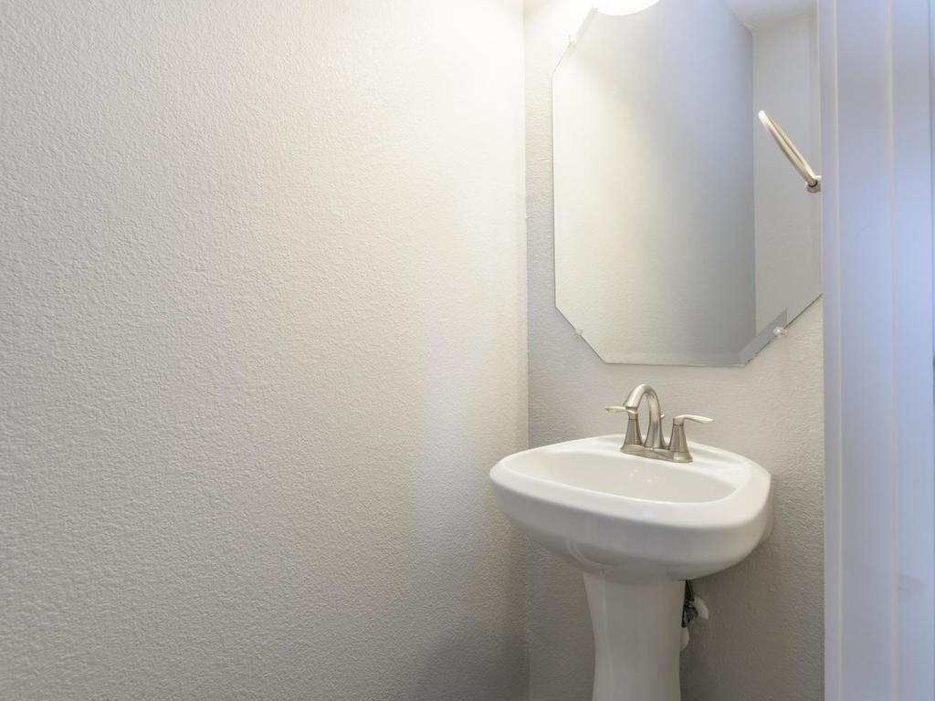 2001 Faro Dr #26 Property Photo 20