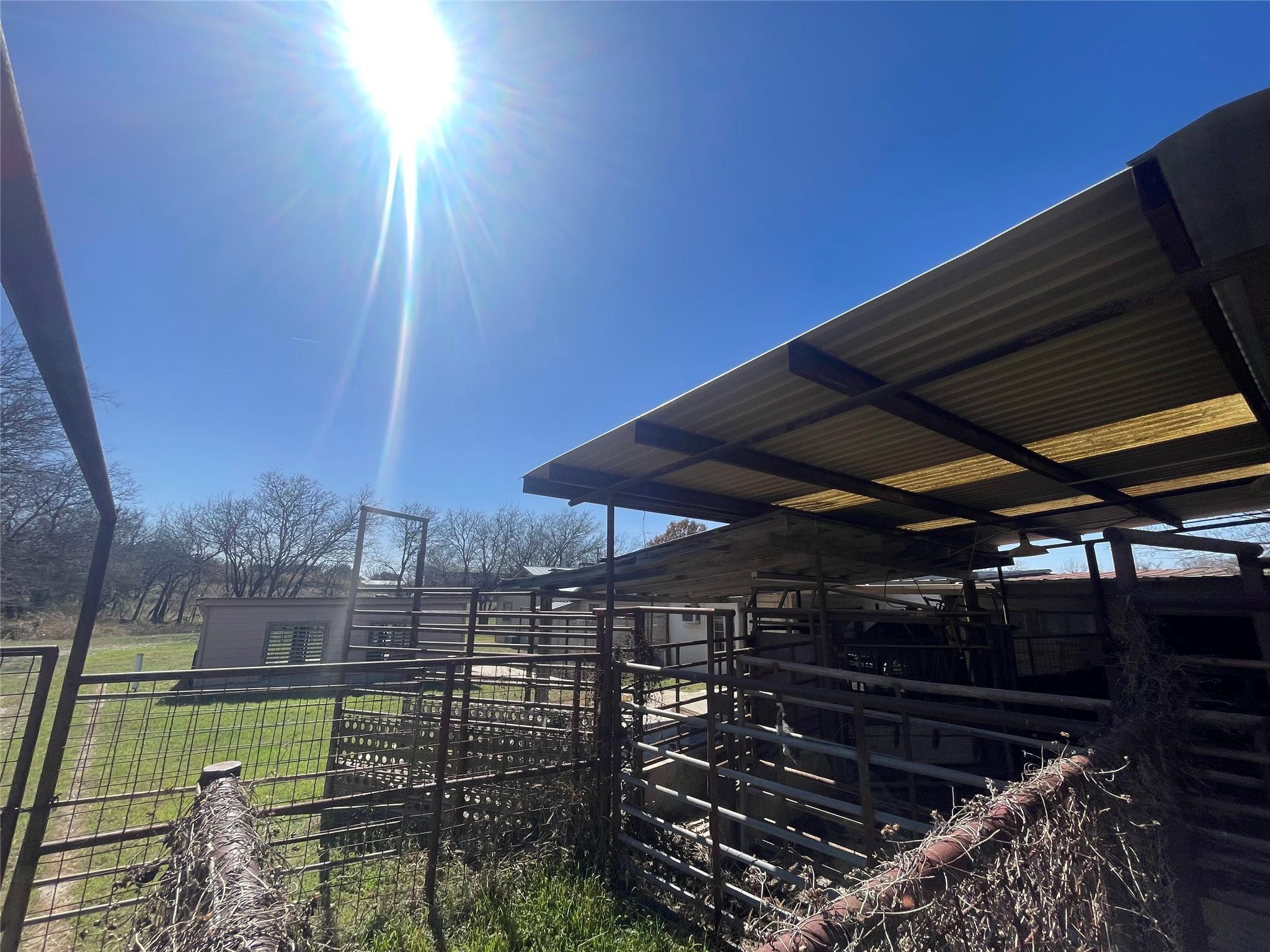1312 N Us Highway 281 None Property Photo 18