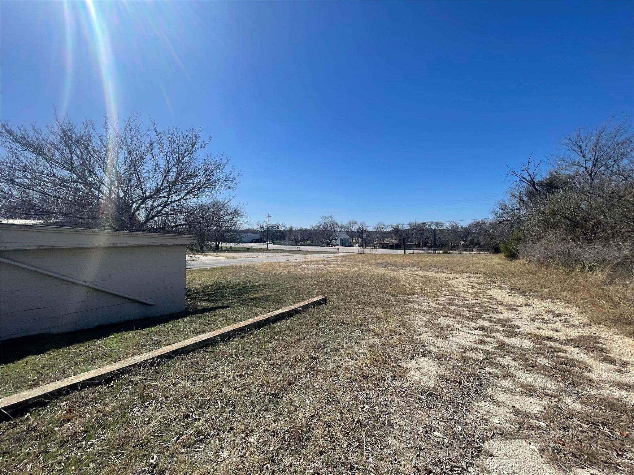 1312 N Us Highway 281 None Property Photo 21