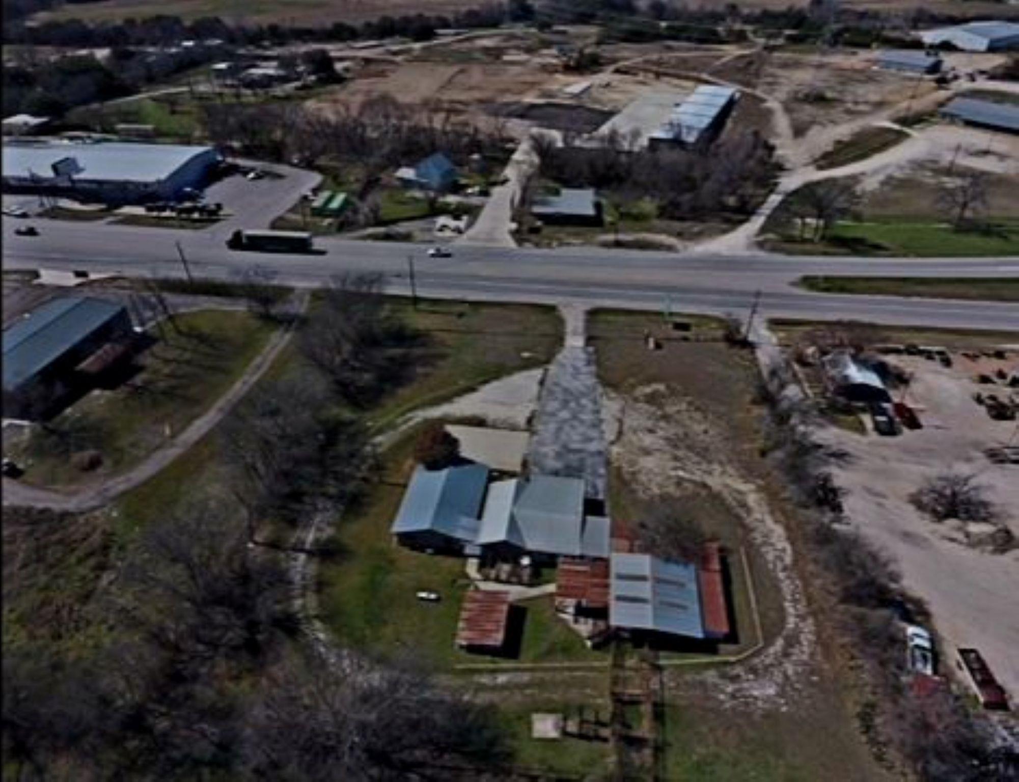 1312 N Us Highway 281 None Property Photo 29
