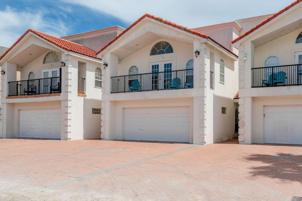 103 Palmetto Dr B Property Photo