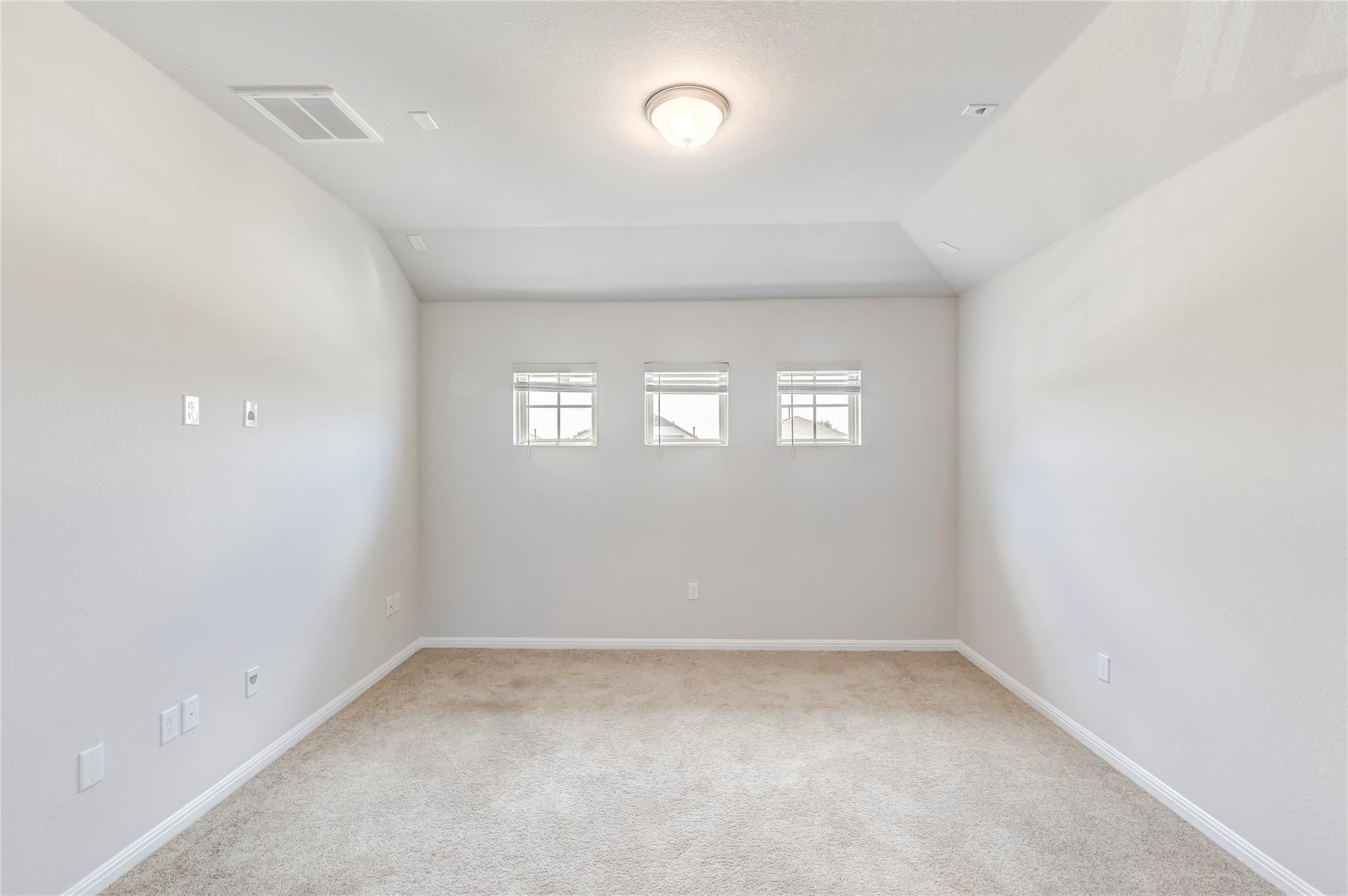 425 Arrowhead Vine St Property Photo 24