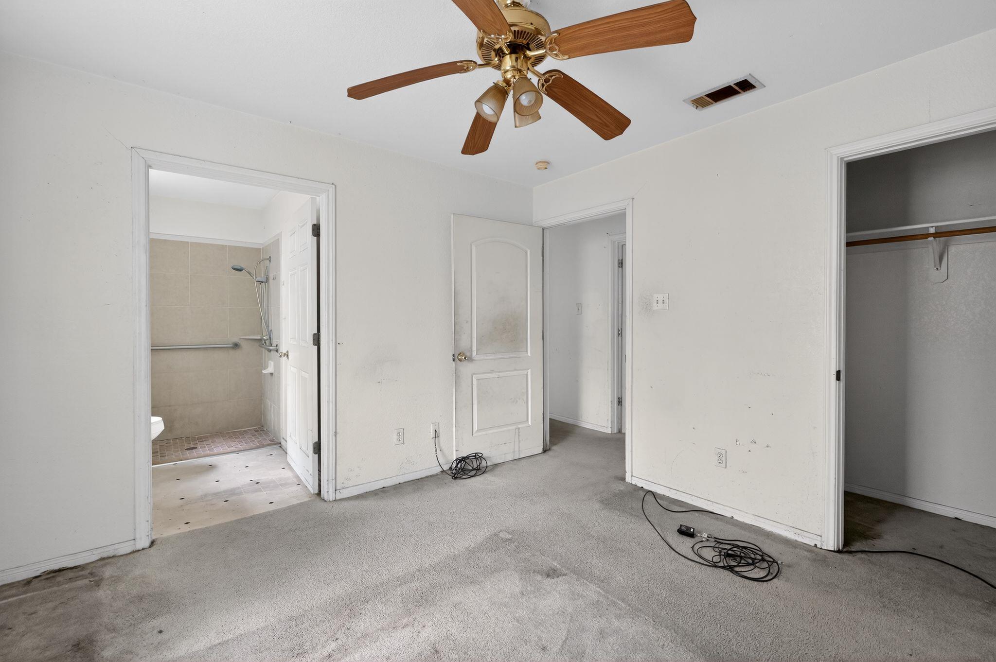1003 S 4th St Property Photo 16