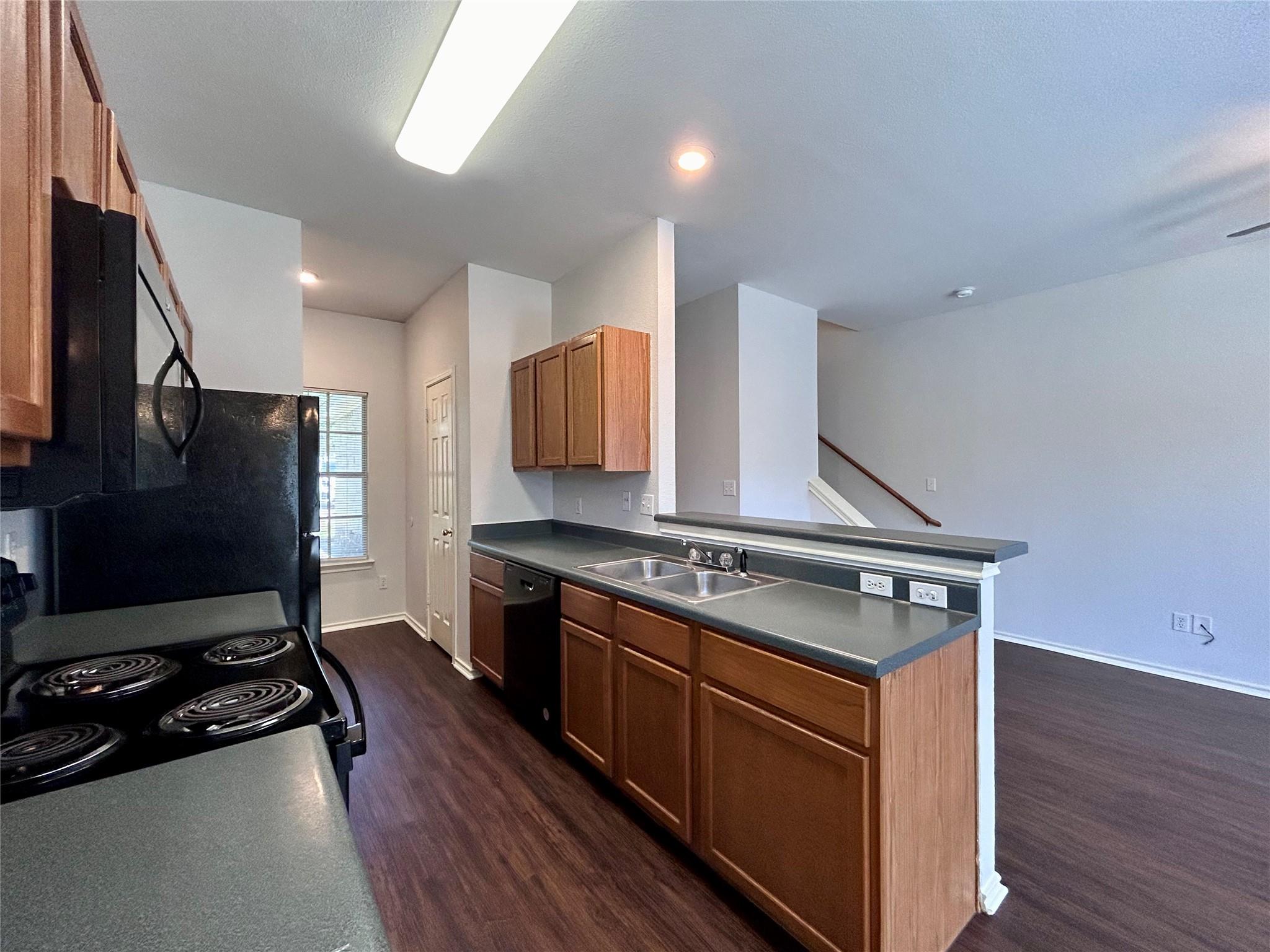12307 Abney Dr Property Photo 4