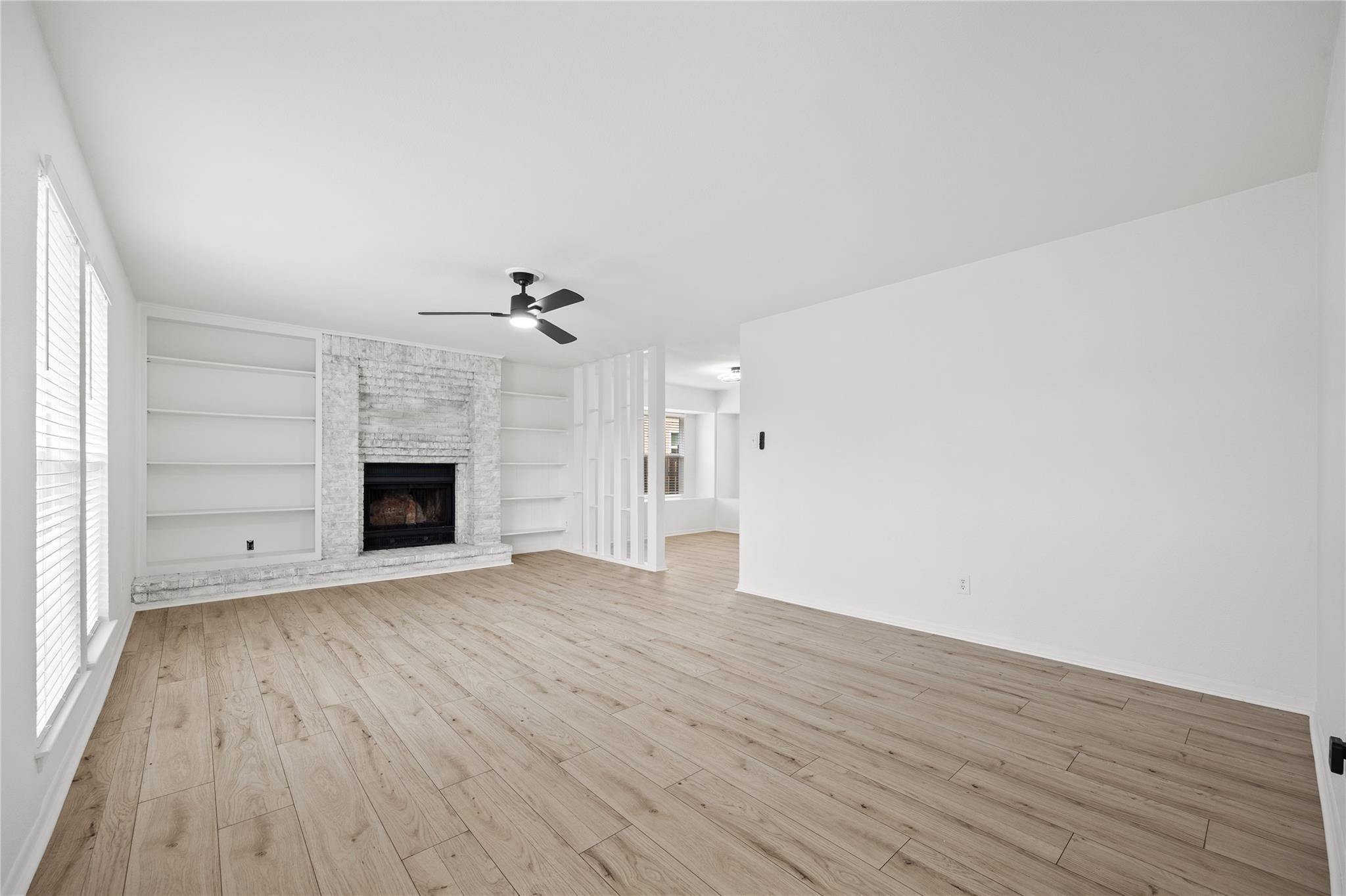 2110 Elysian Flds Property Photo 5