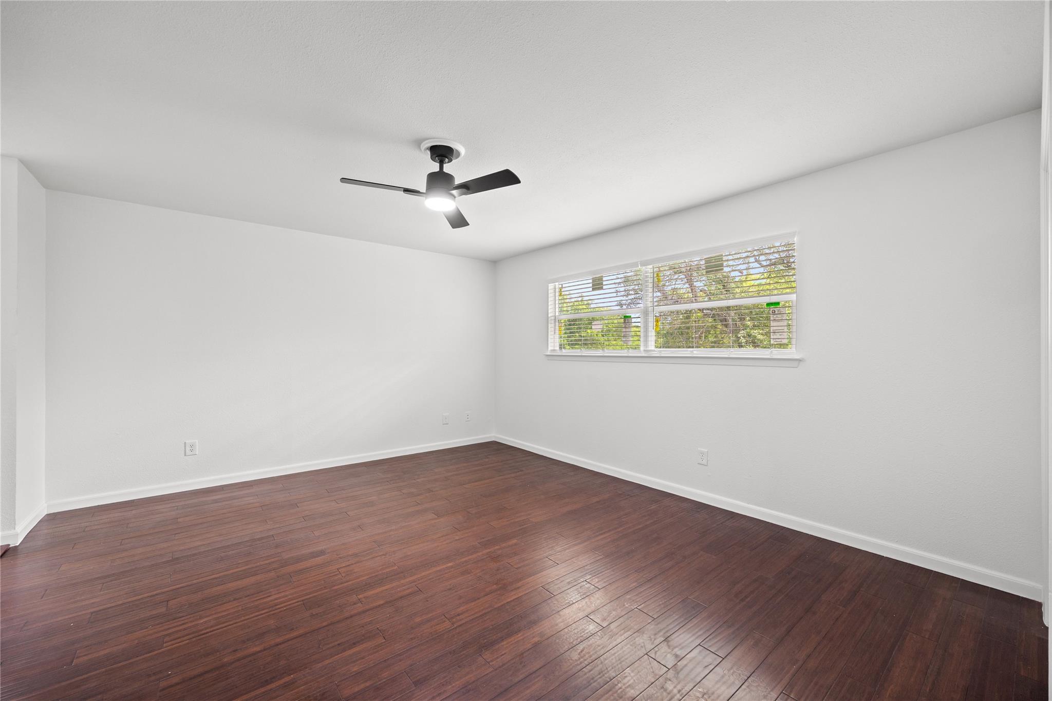 2110 Elysian Flds Property Photo 16