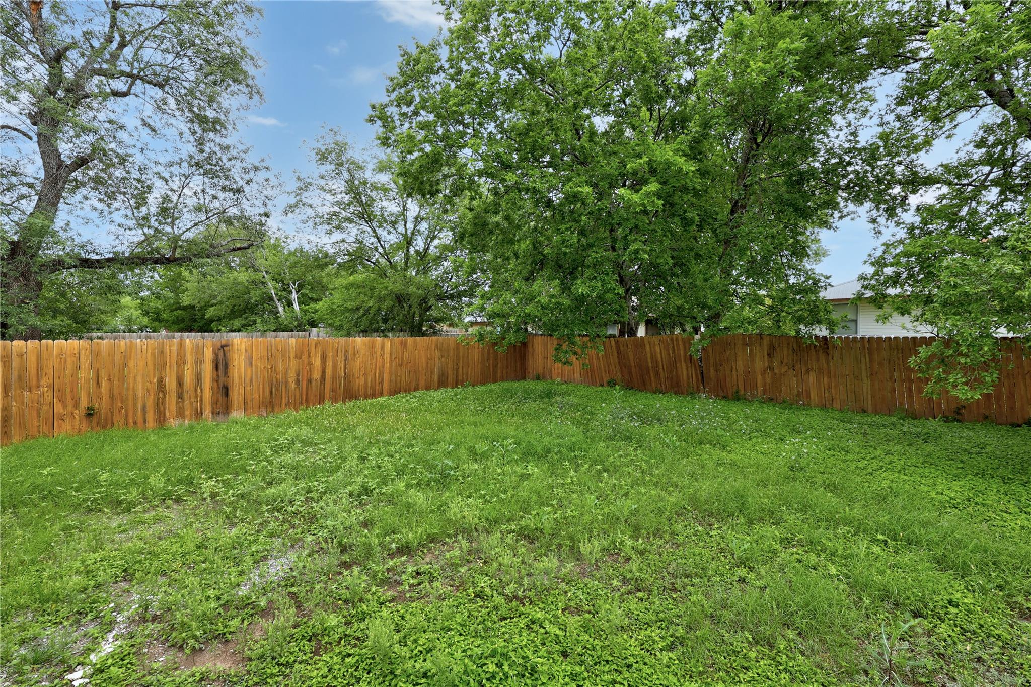 2110 Elysian Flds Property Photo 24