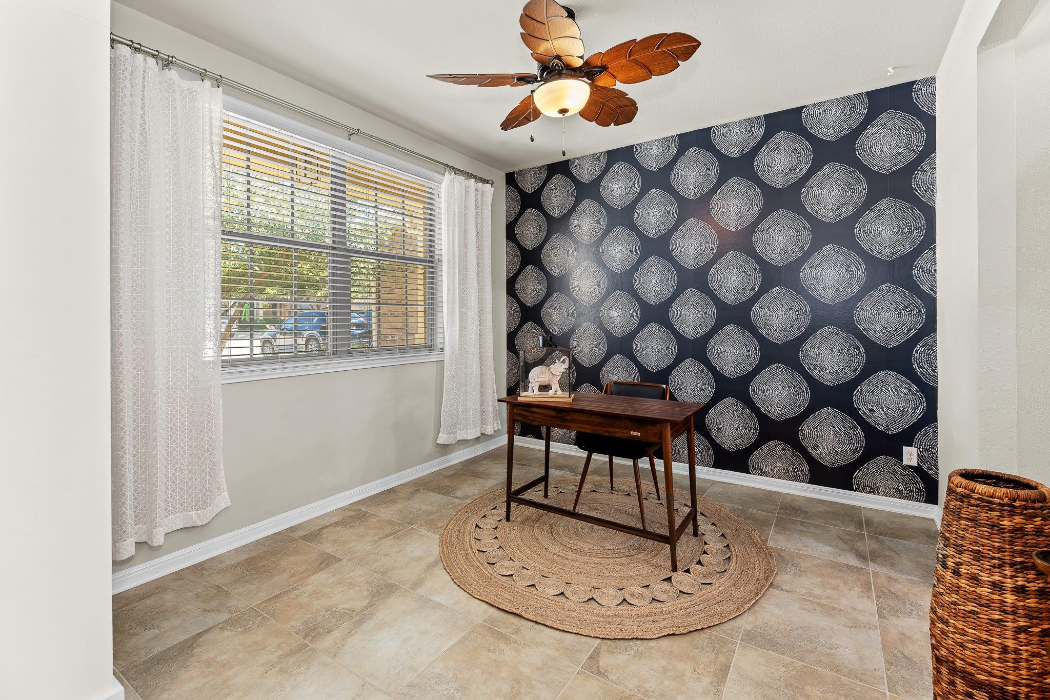 2813 Granite Hill Cv Property Photo 6