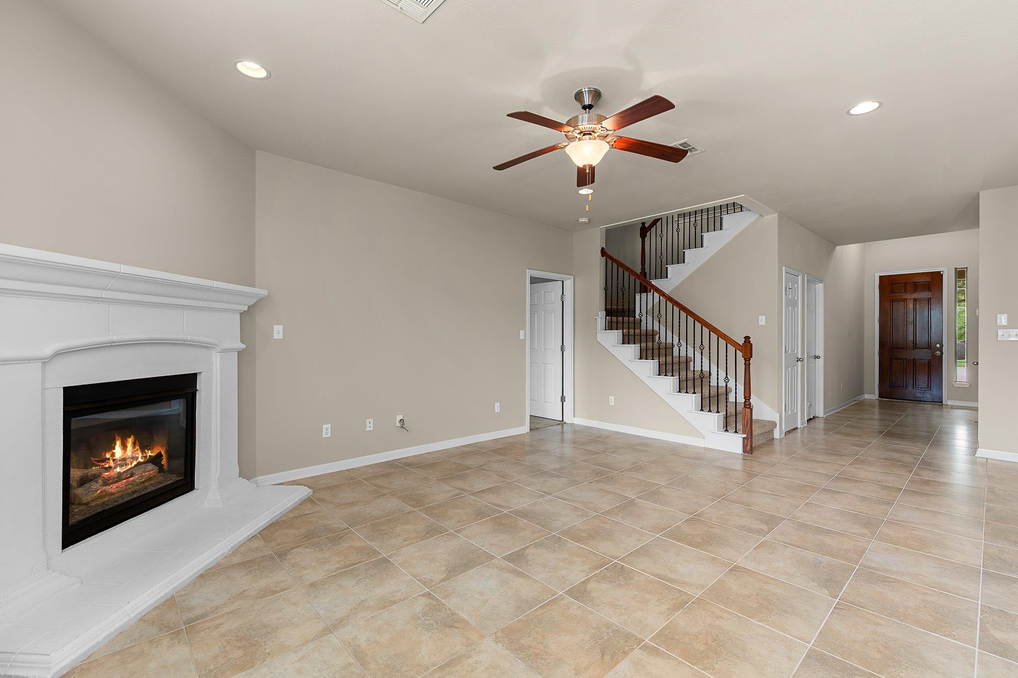 2813 Granite Hill Cv Property Photo 10