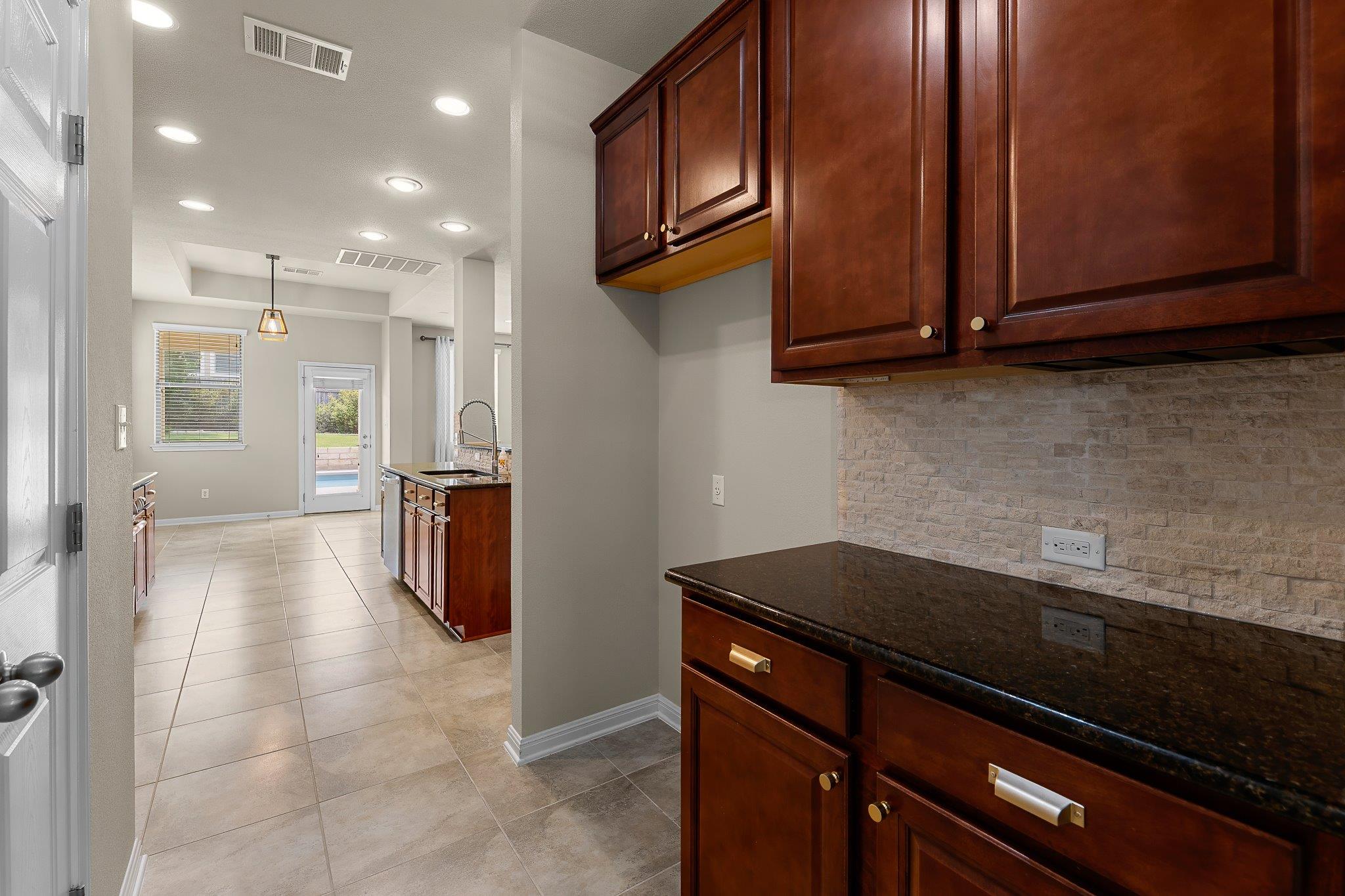 2813 Granite Hill Cv Property Photo 20
