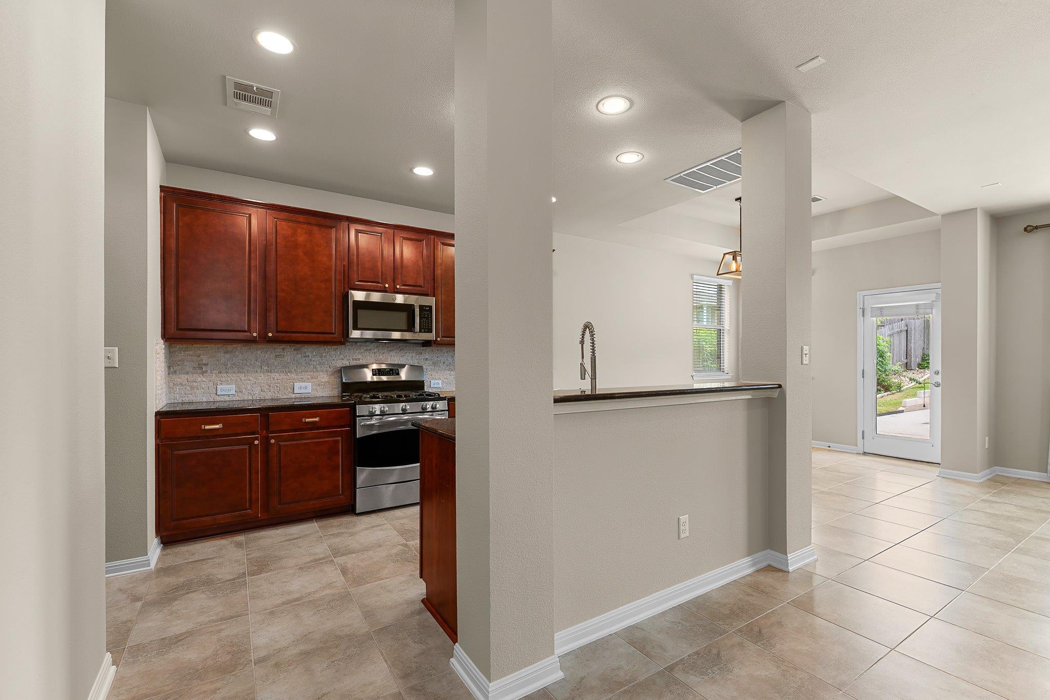 2813 Granite Hill Cv Property Photo 21