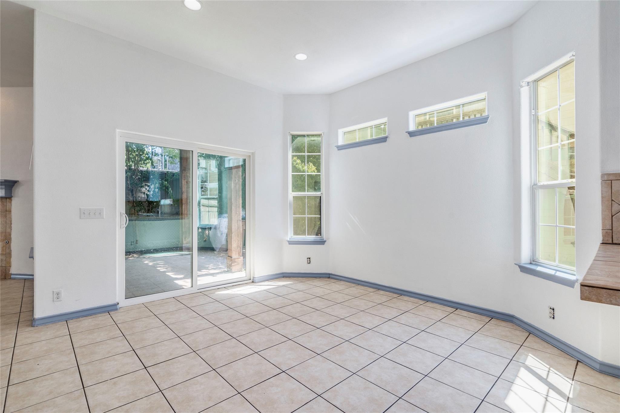 5503 Duval St Property Photo 8