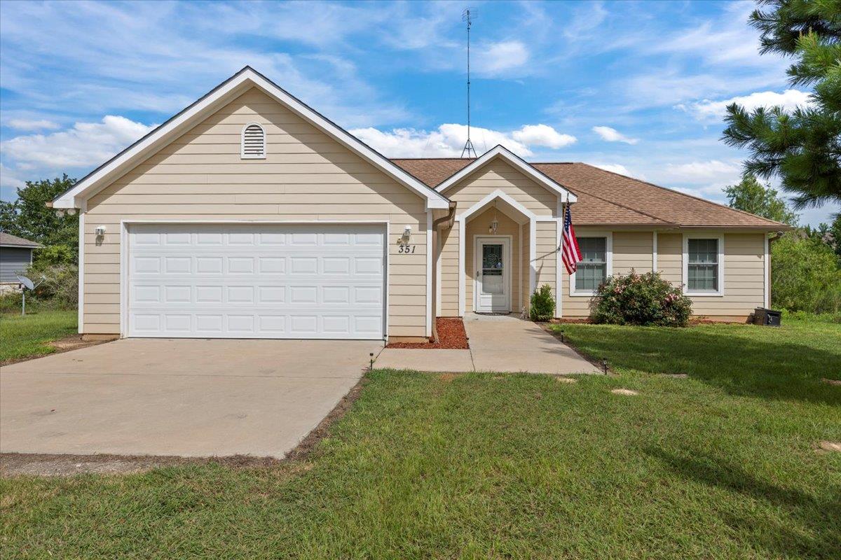 351 Cardinal Dr Property Photo 1