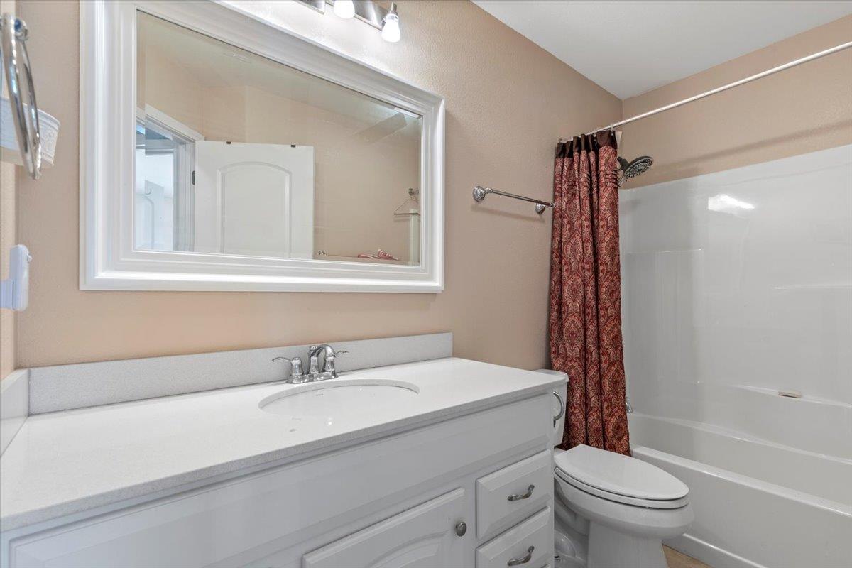 351 Cardinal Dr Property Photo 23