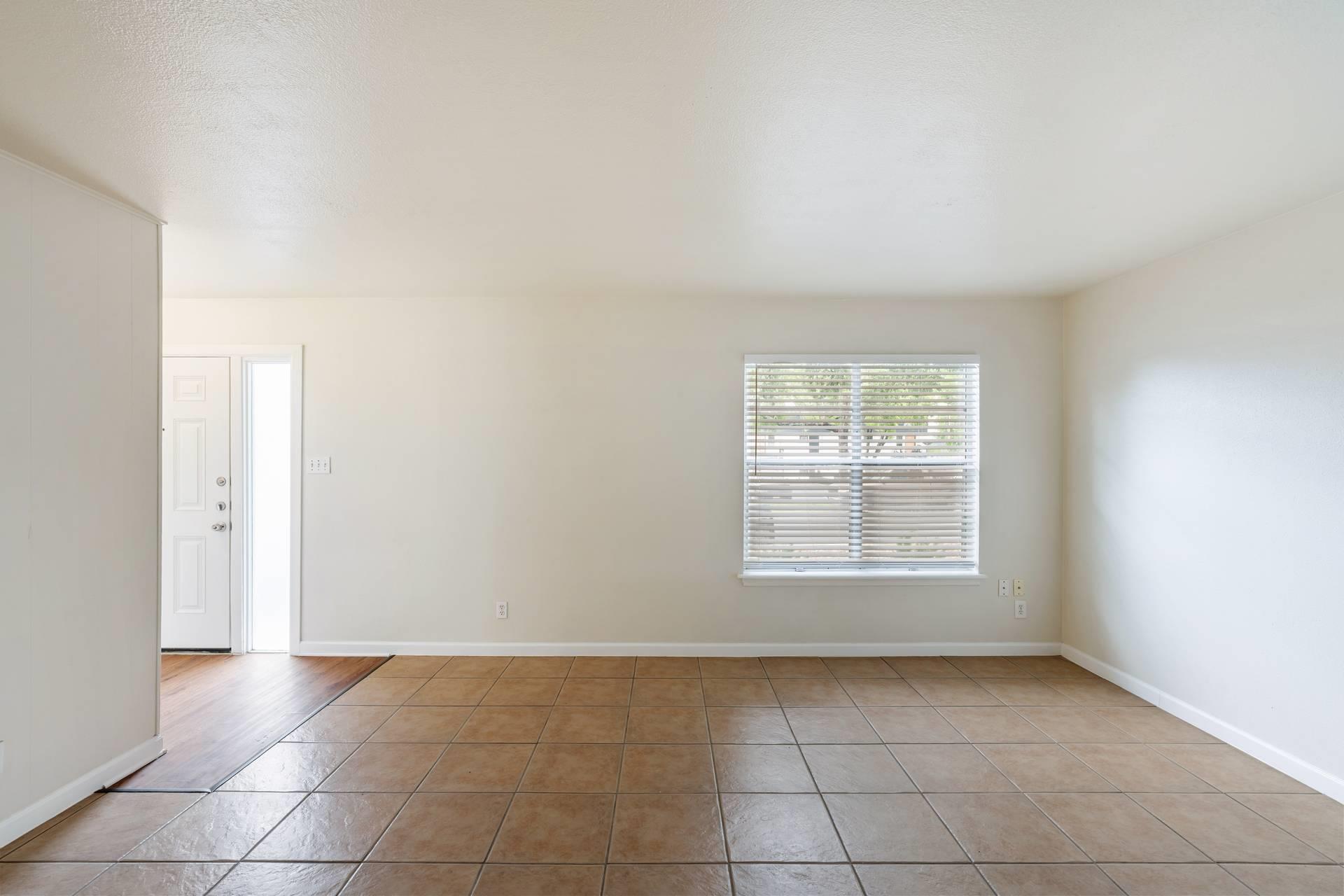 5802 Belmoor Dr #b Property Photo 8