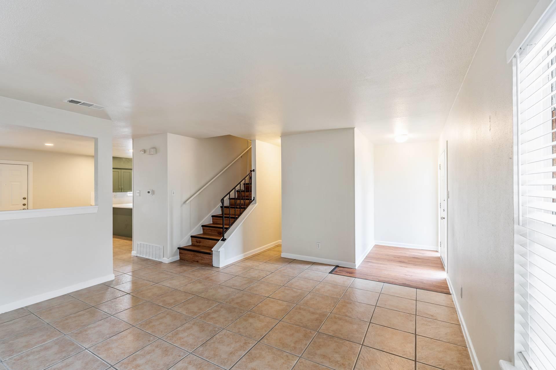 5802 Belmoor Dr #b Property Photo 22