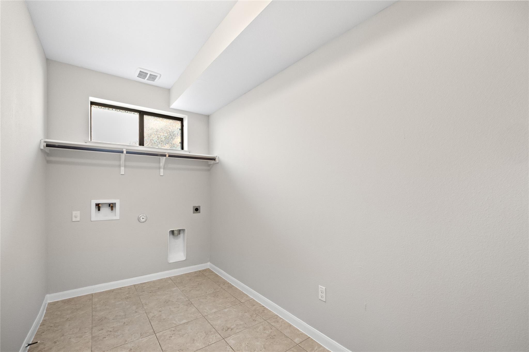 9808 Ivalenes Hope Dr Property Photo 9