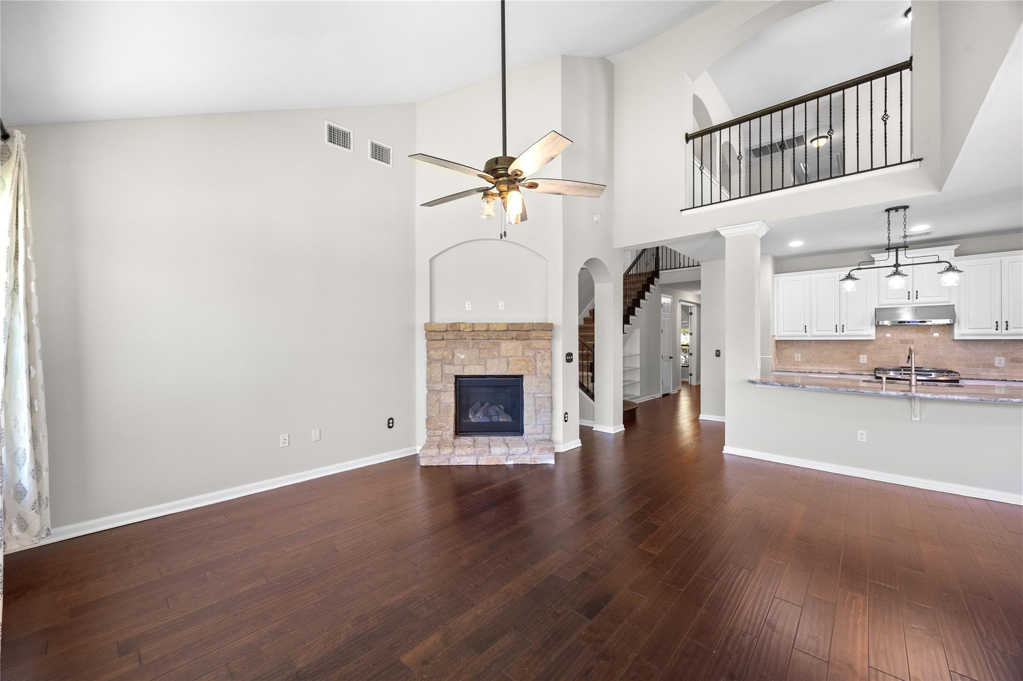 9808 Ivalenes Hope Dr Property Photo 17
