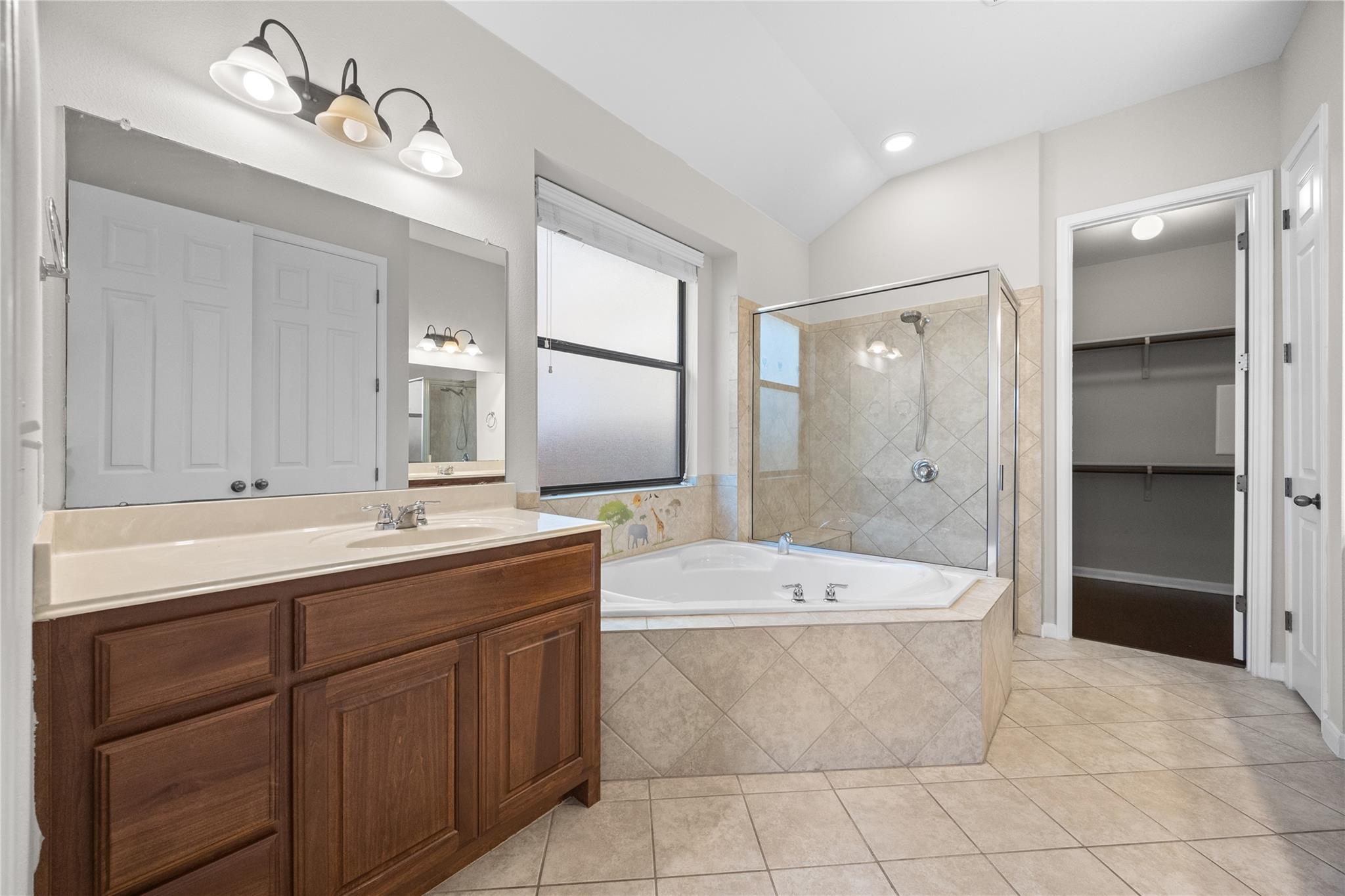 9808 Ivalenes Hope Dr Property Photo 20