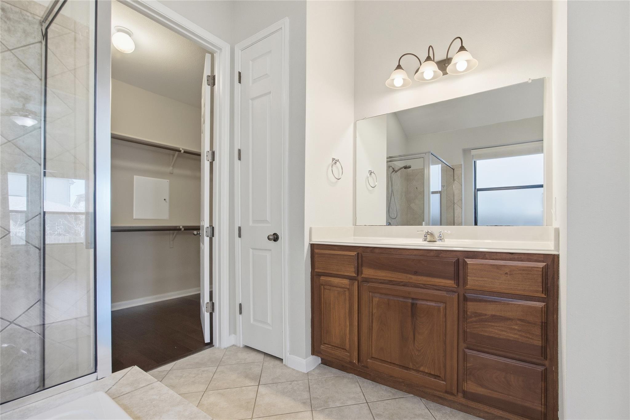 9808 Ivalenes Hope Dr Property Photo 21