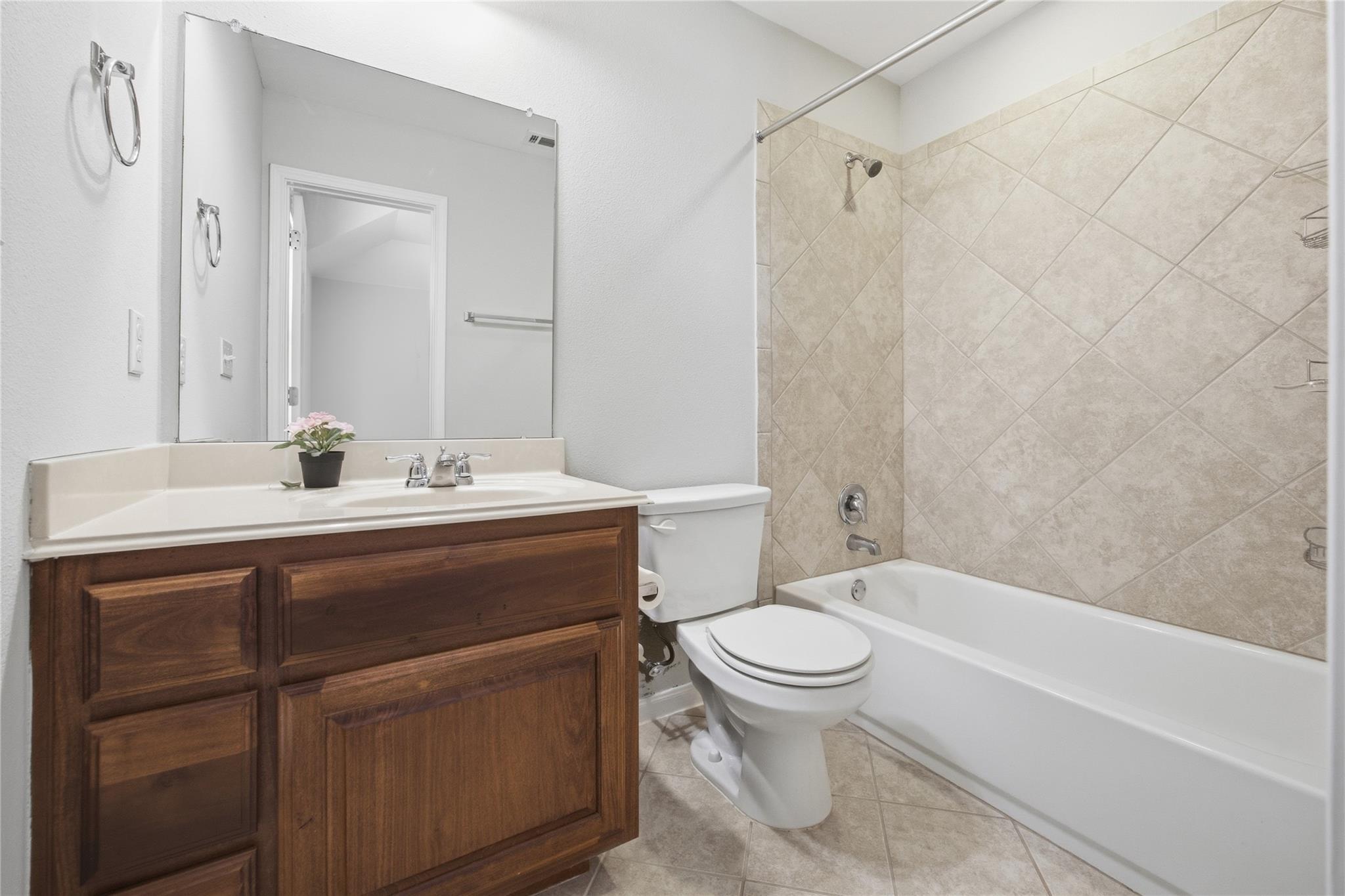 9808 Ivalenes Hope Dr Property Photo 26