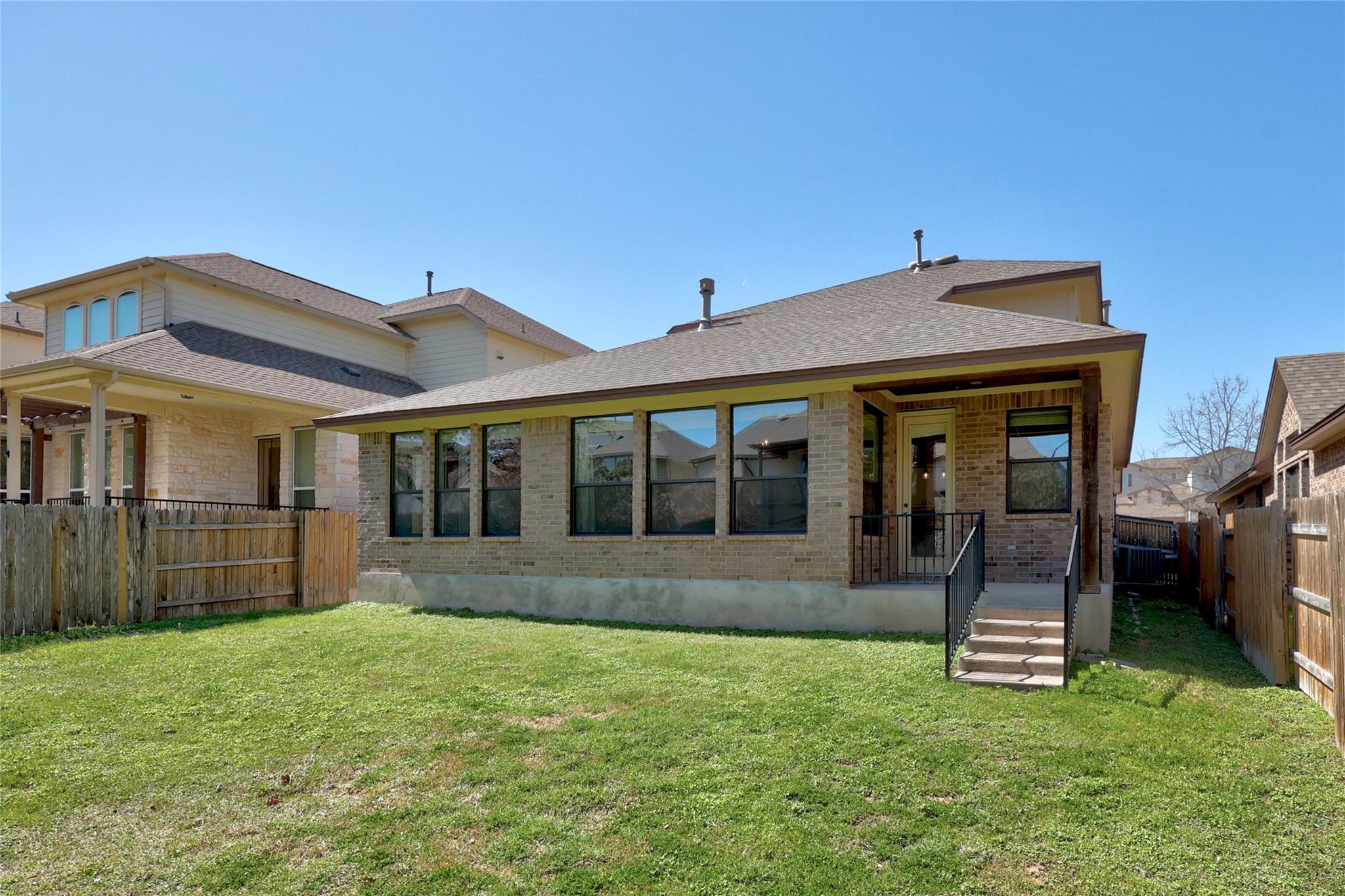 9808 Ivalenes Hope Dr Property Photo 33