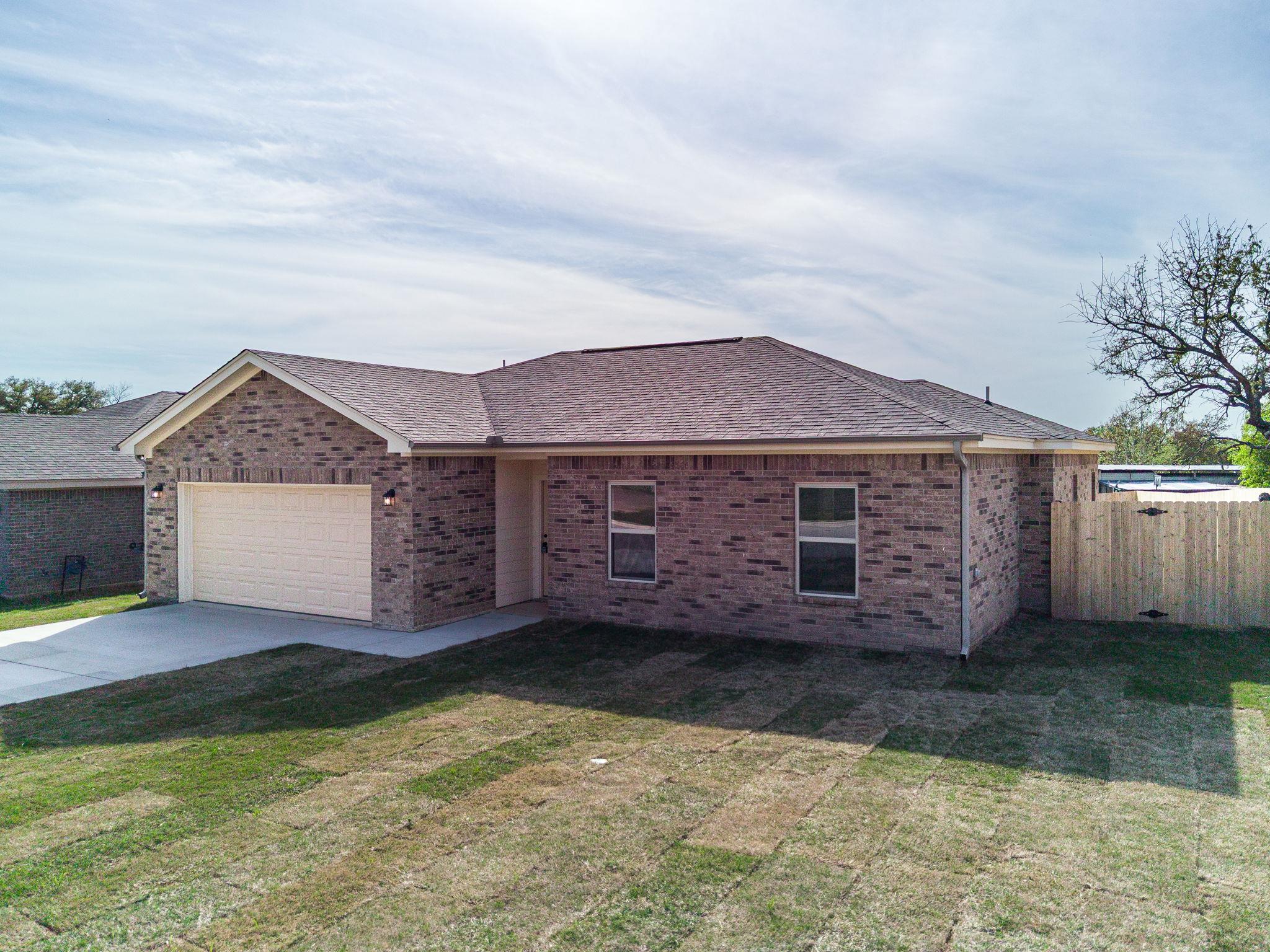 913 Blane Circle Cir Property Photo