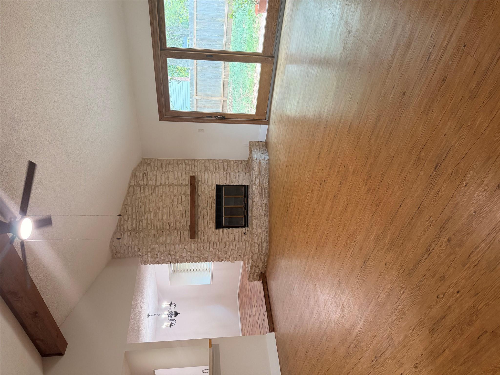 305 Cluck Creek Trl Property Photo 3