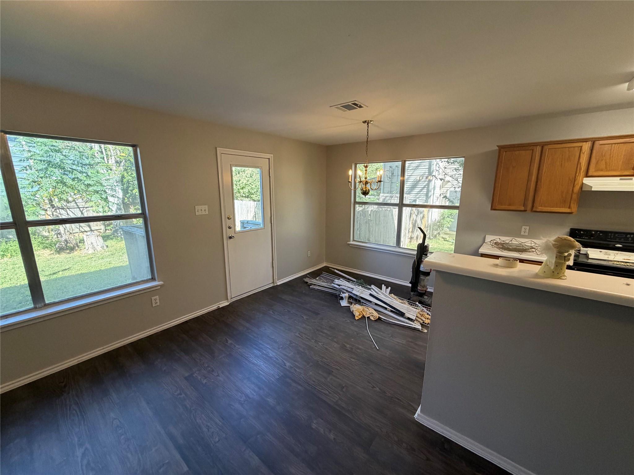 6712 Gold Moss Cv Property Photo 3
