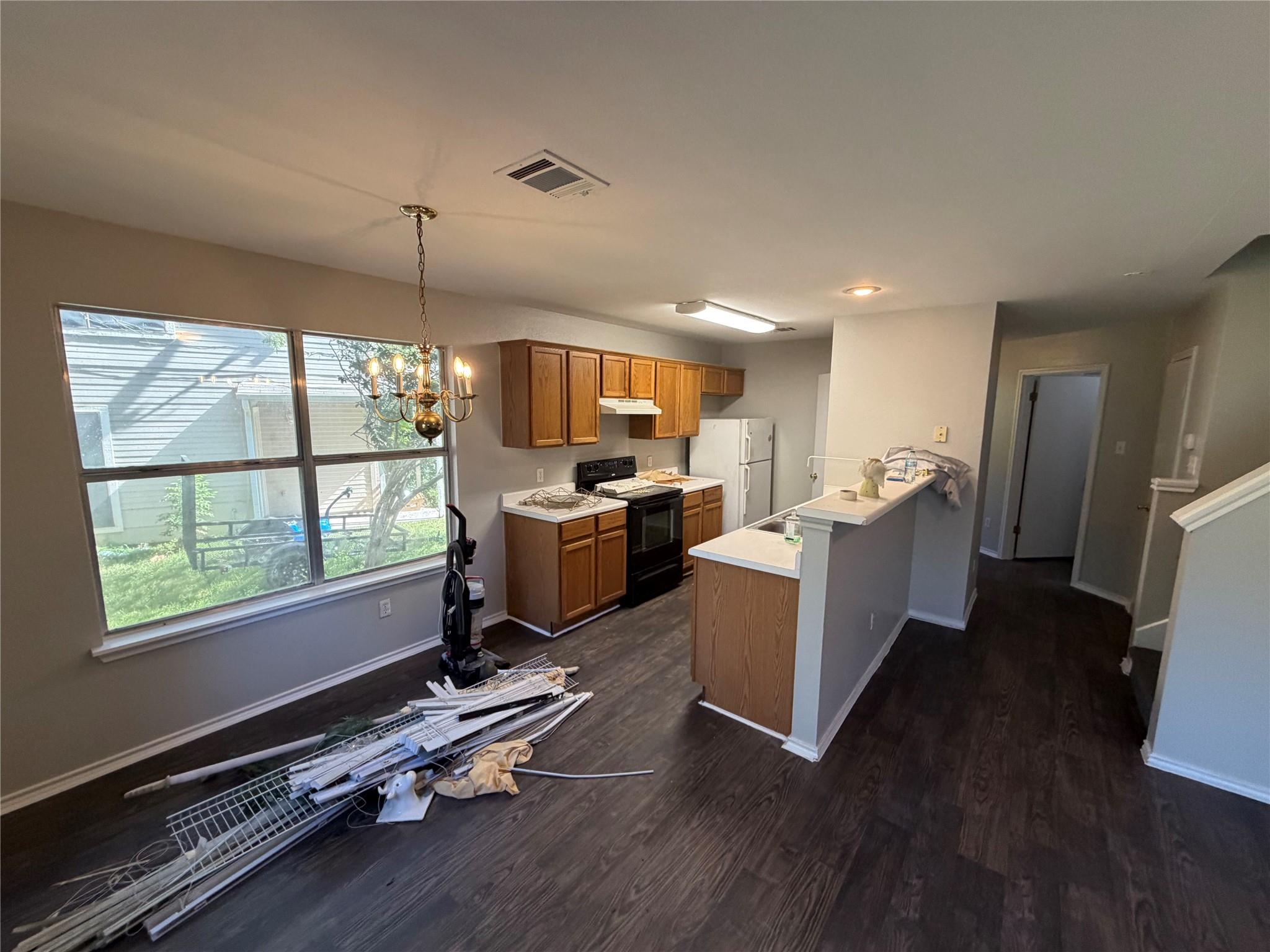 6712 Gold Moss Cv Property Photo 4