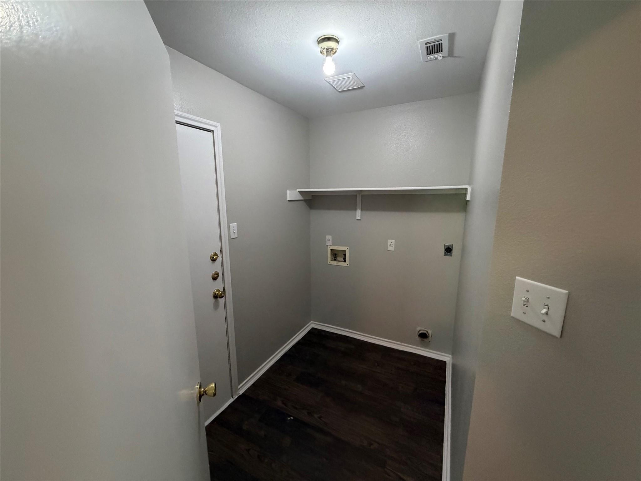 6712 Gold Moss Cv Property Photo 13