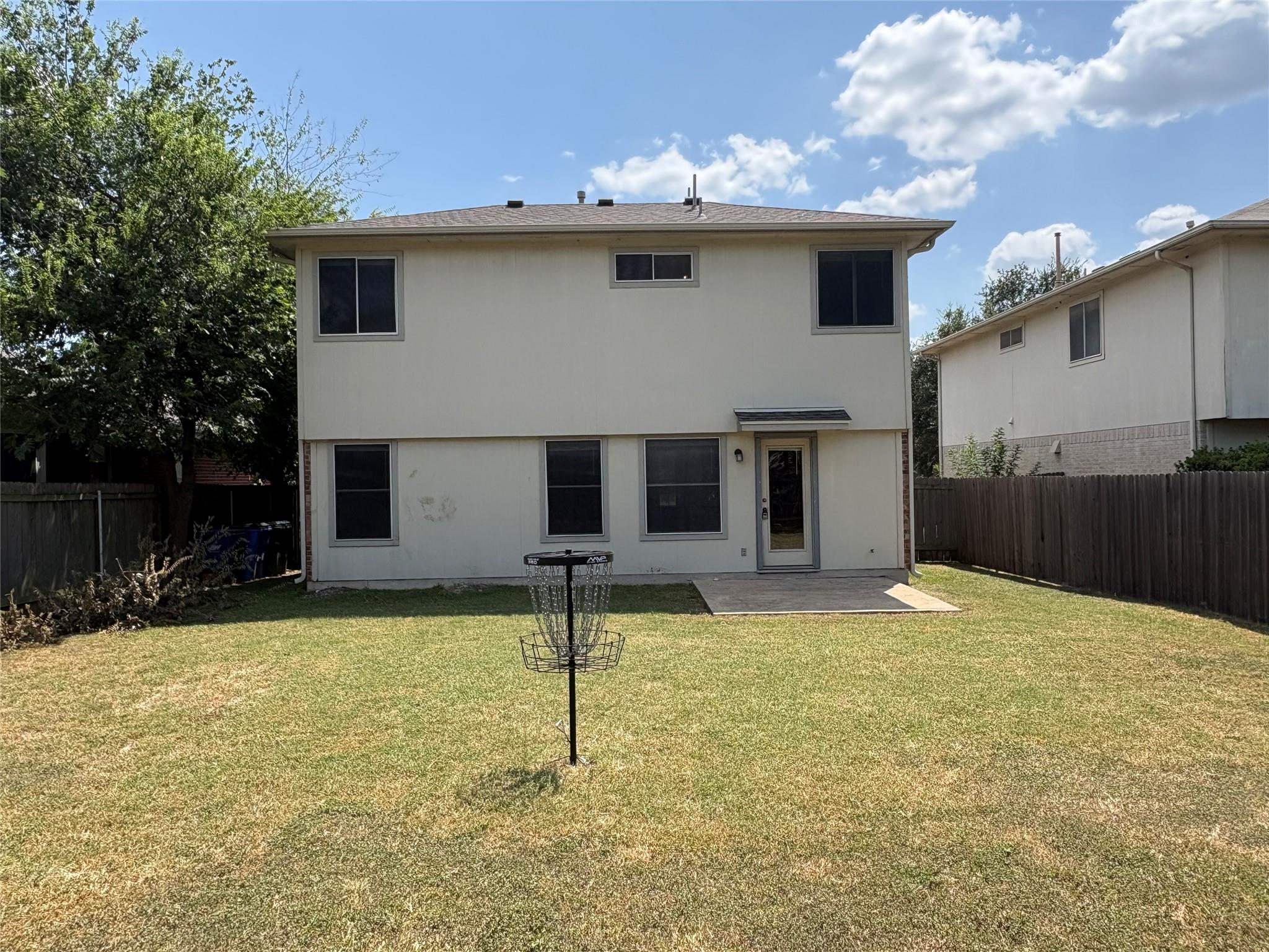 1008 Stacias Way Property Photo 15